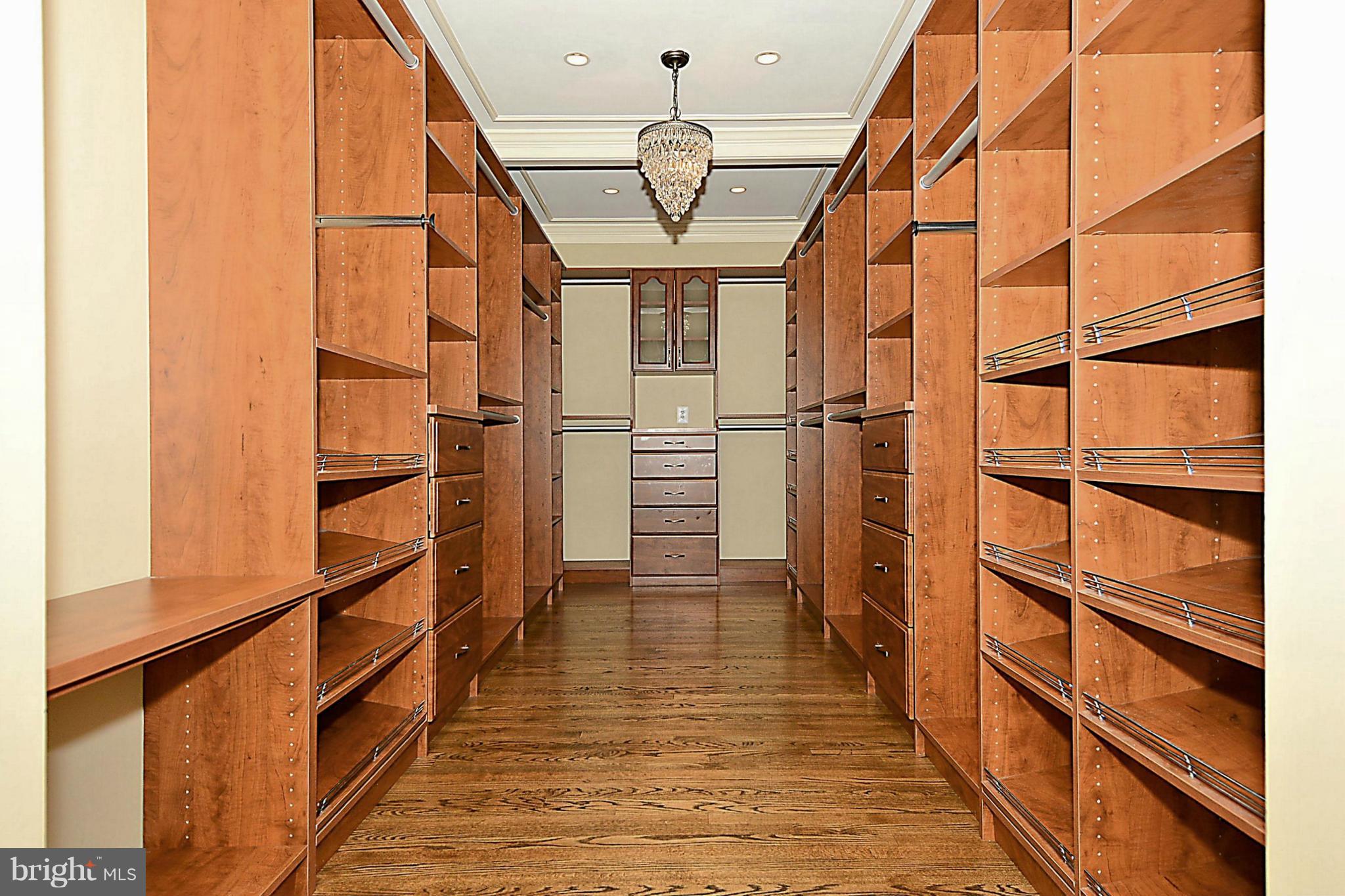 OLDE SWINKS MILL ESTATES - Residential