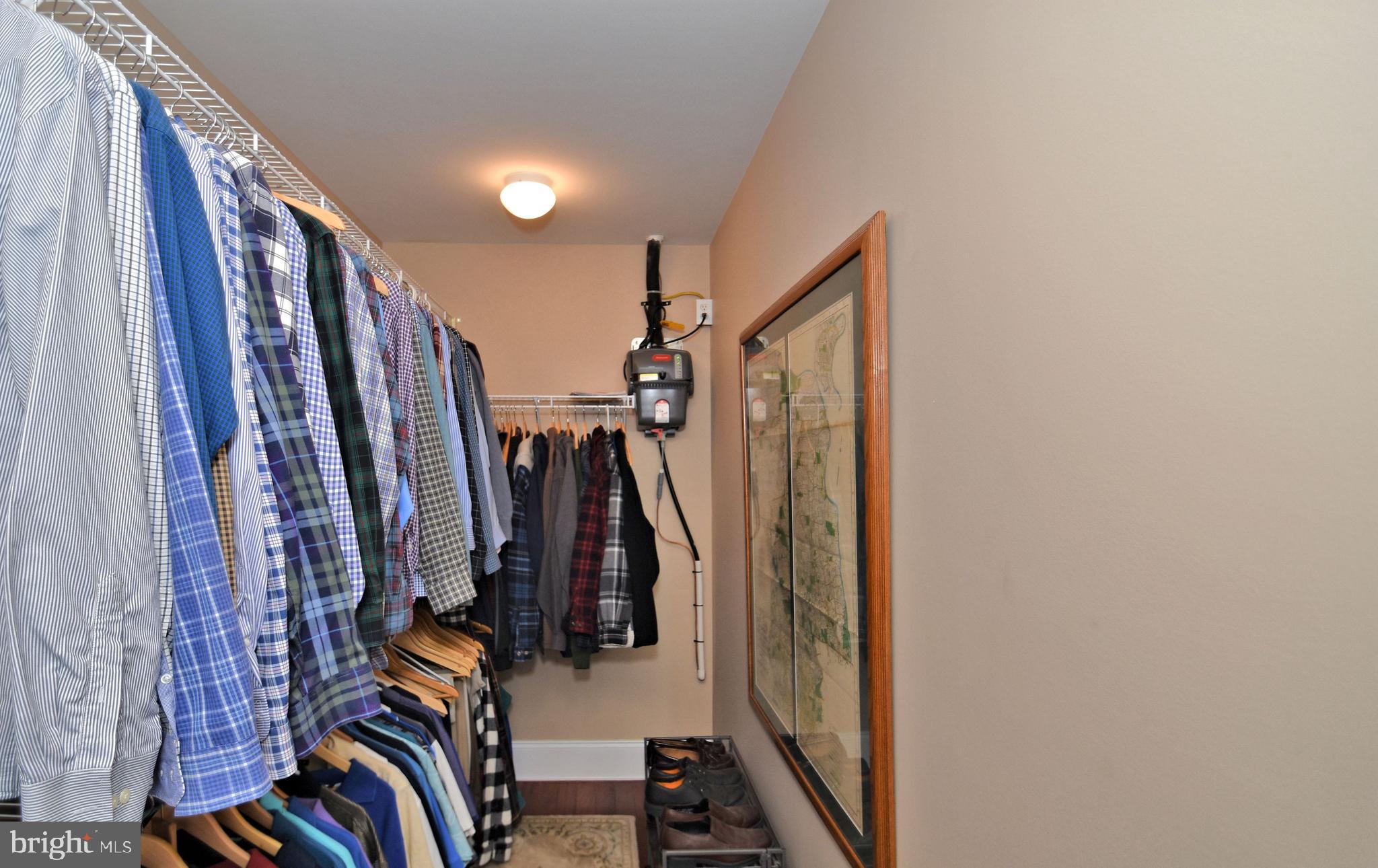 DUTCHESS FARM ESTS - Residential