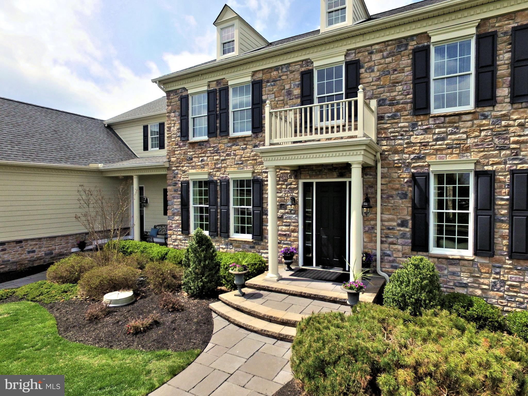 DUTCHESS FARM ESTS - Residential