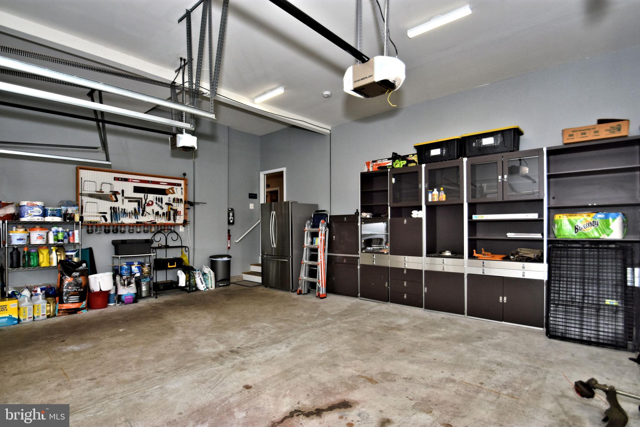 DUTCHESS FARM ESTS - Residential