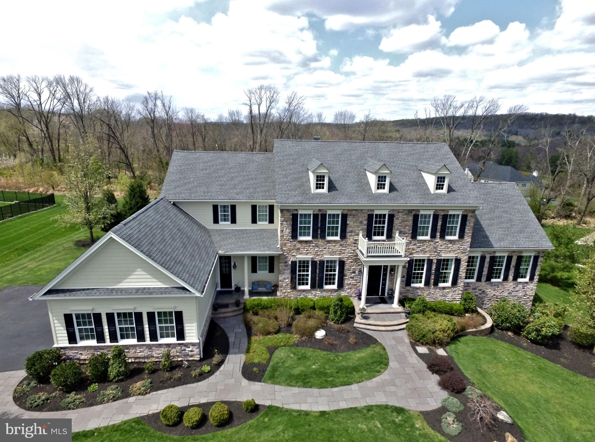 DUTCHESS FARM ESTS - Residential