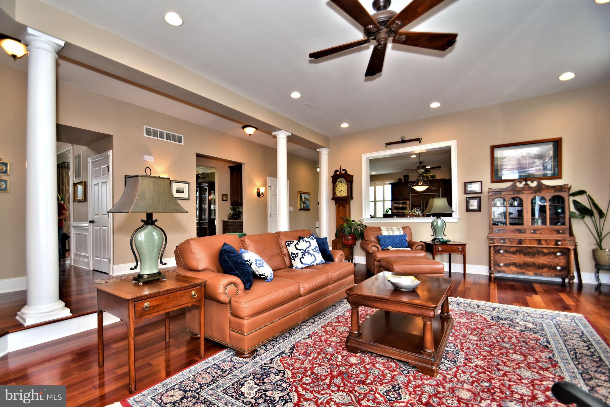 DUTCHESS FARM ESTS - Residential