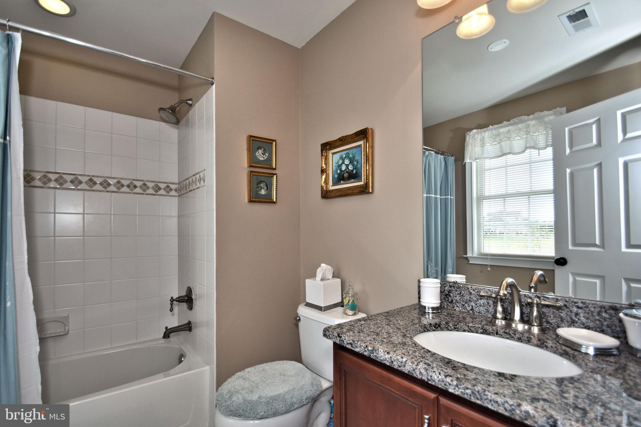 DUTCHESS FARM ESTS - Residential