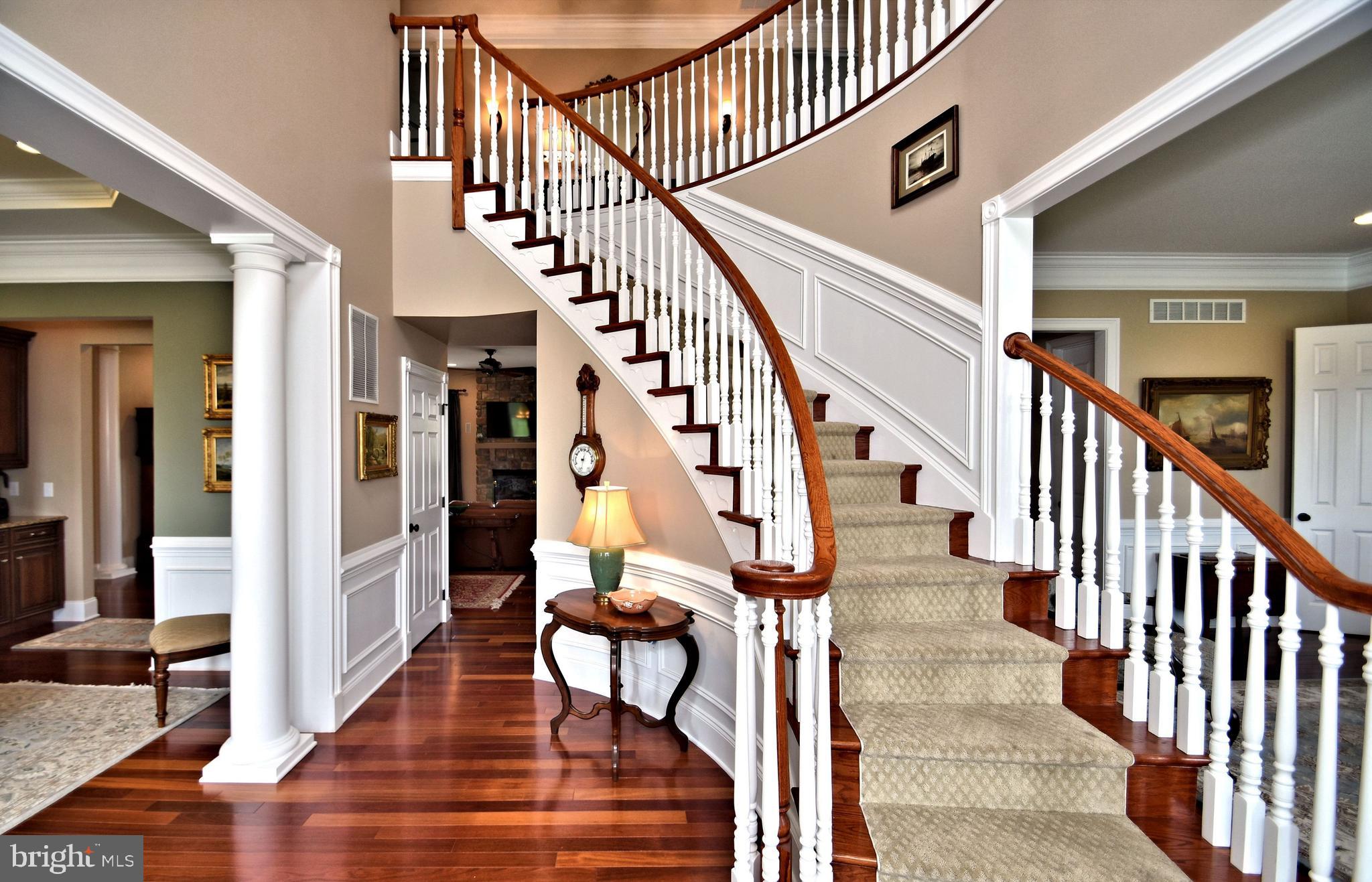 DUTCHESS FARM ESTS - Residential