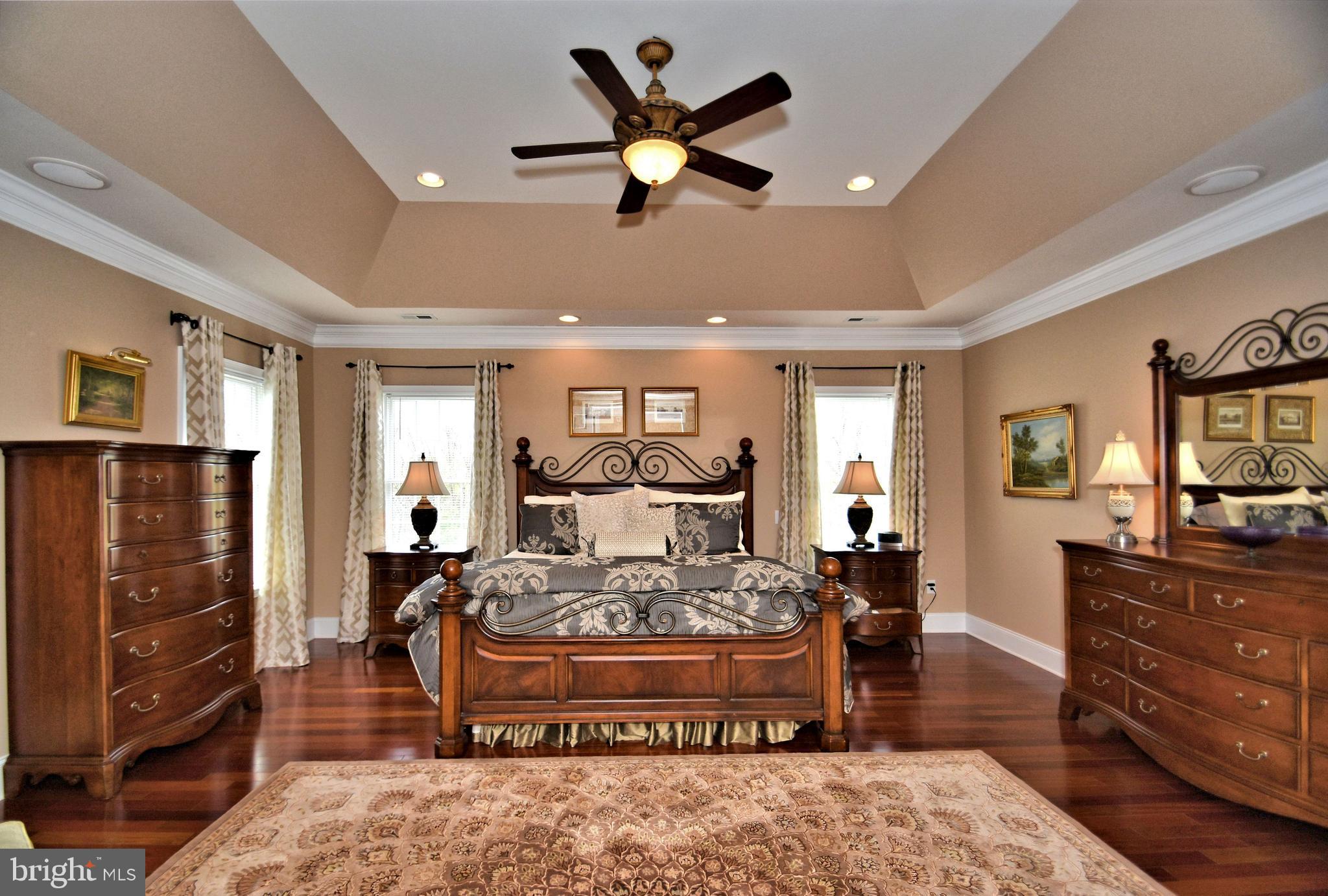 DUTCHESS FARM ESTS - Residential