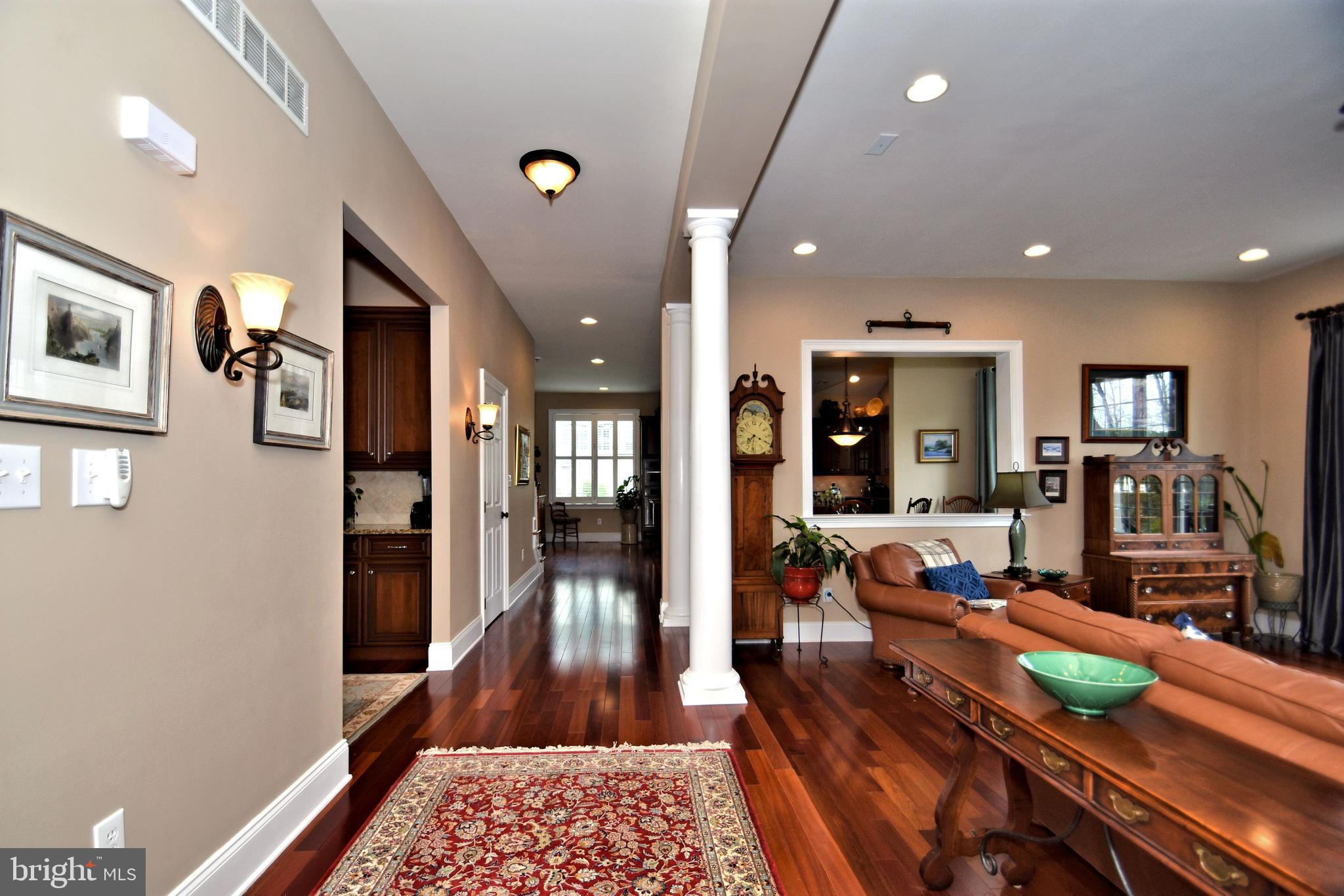 DUTCHESS FARM ESTS - Residential