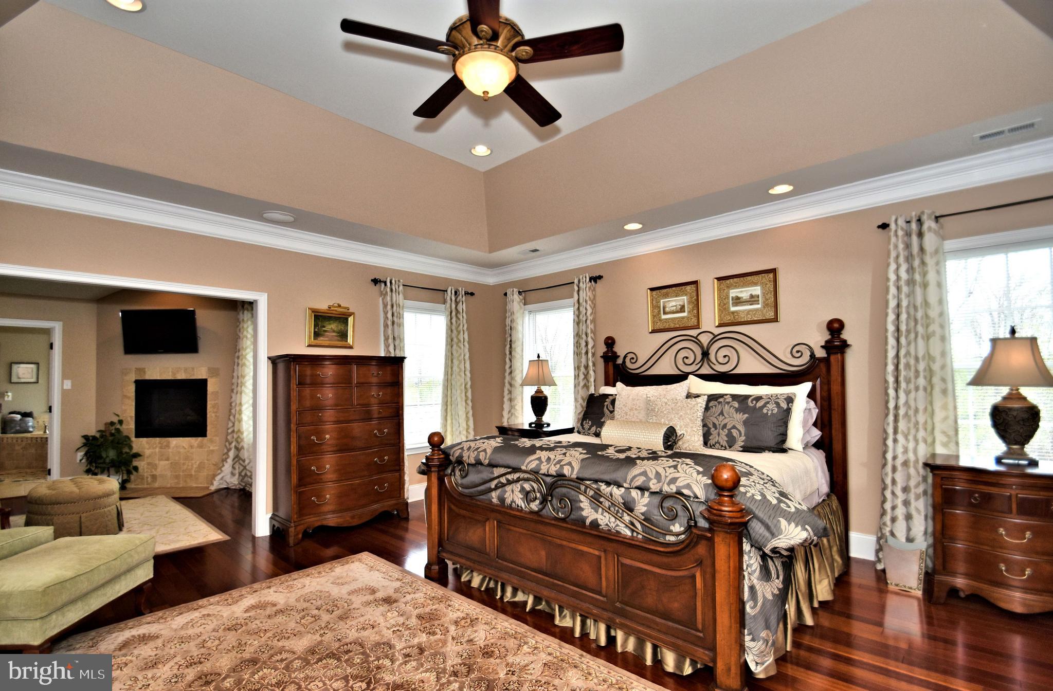 DUTCHESS FARM ESTS - Residential