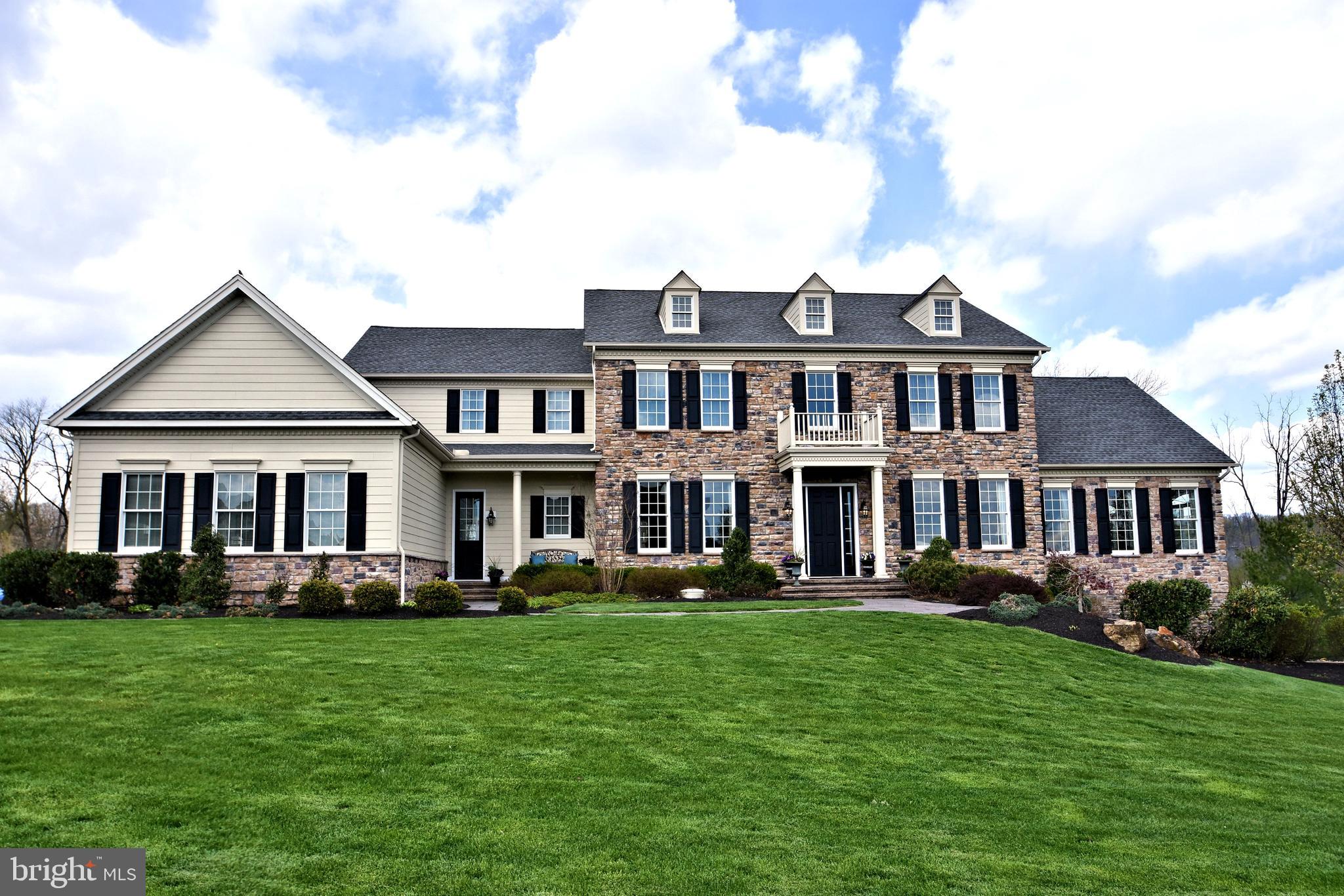 DUTCHESS FARM ESTS - Residential