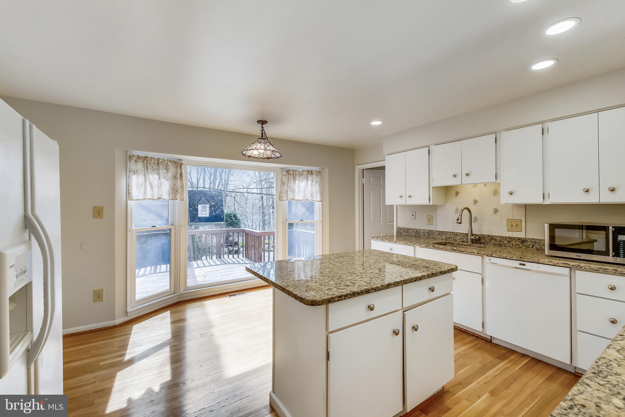 FALLSREACH - Residential Lease