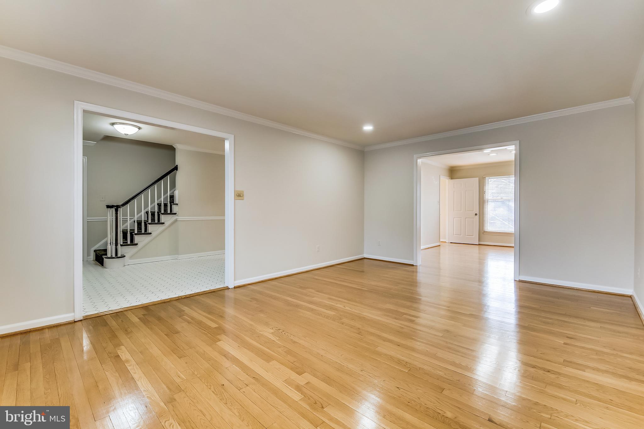 FALLSREACH - Residential Lease