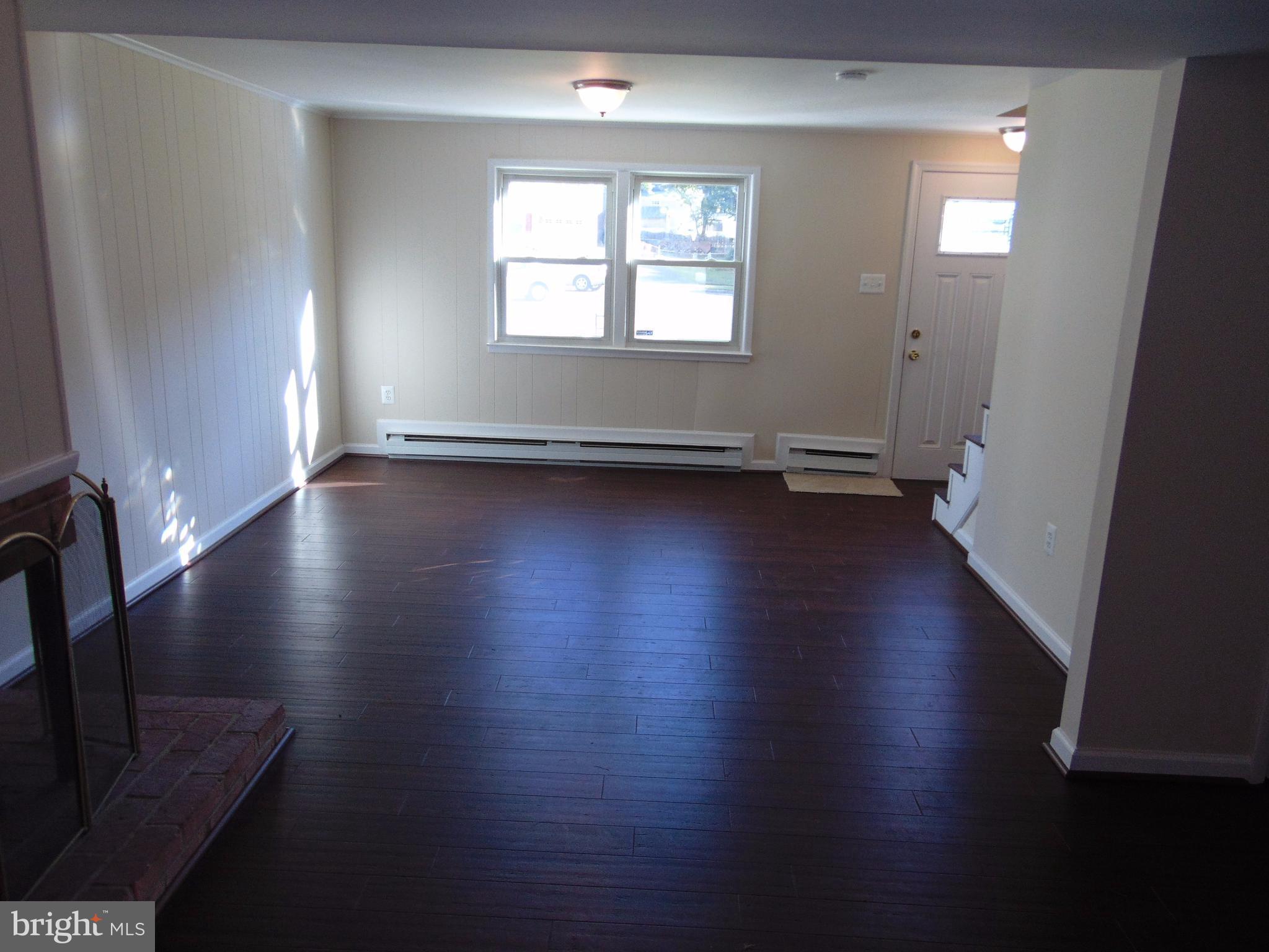 DALE CITY - Residential