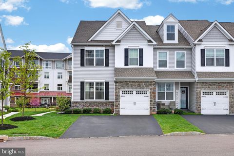 Photo of 120 Larrabee Way, ROYERSFORD, PA 19468 (MLS # PAMC2176552)