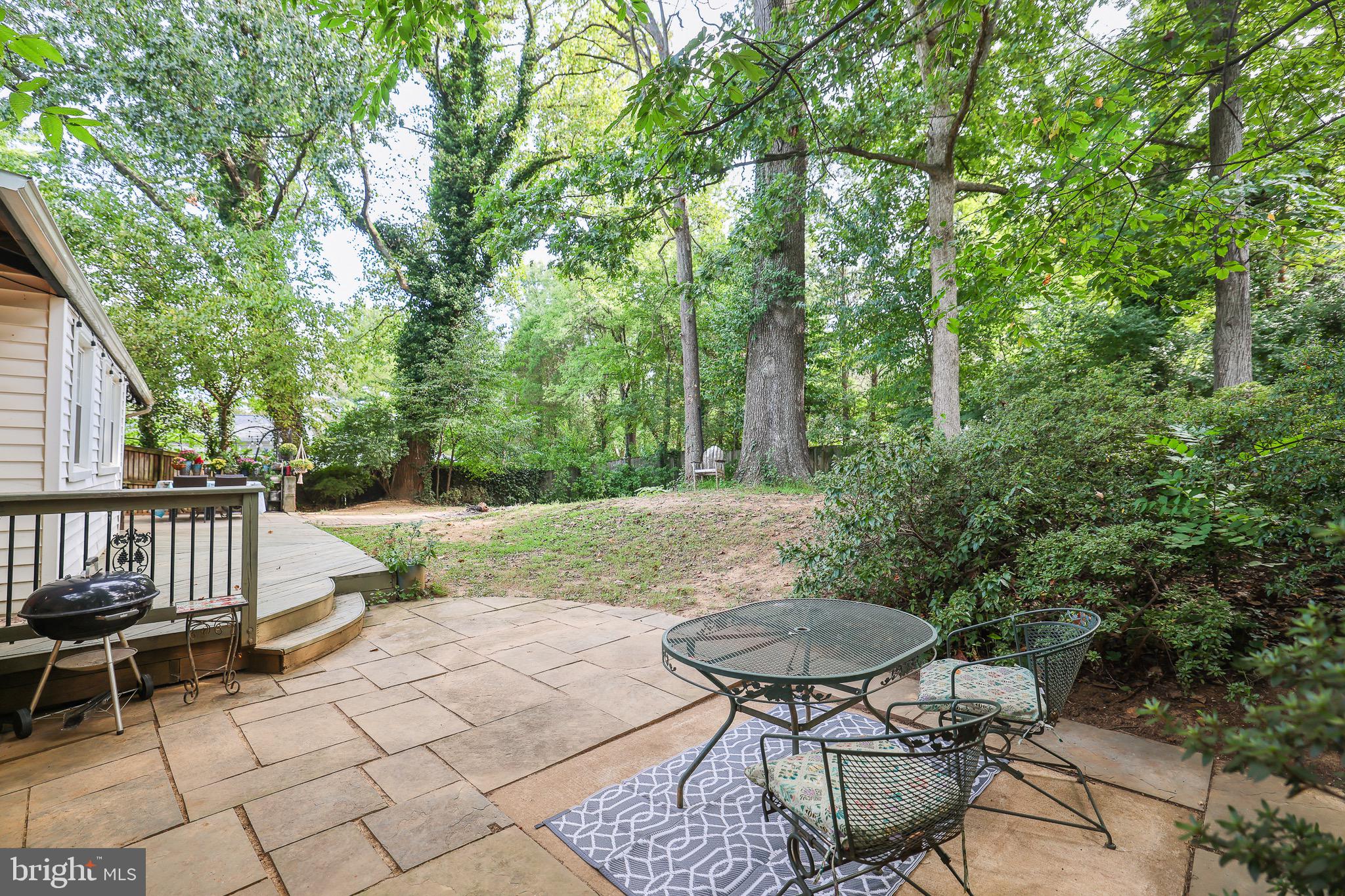 SLEEPY HOLLOW WOODS - Residential