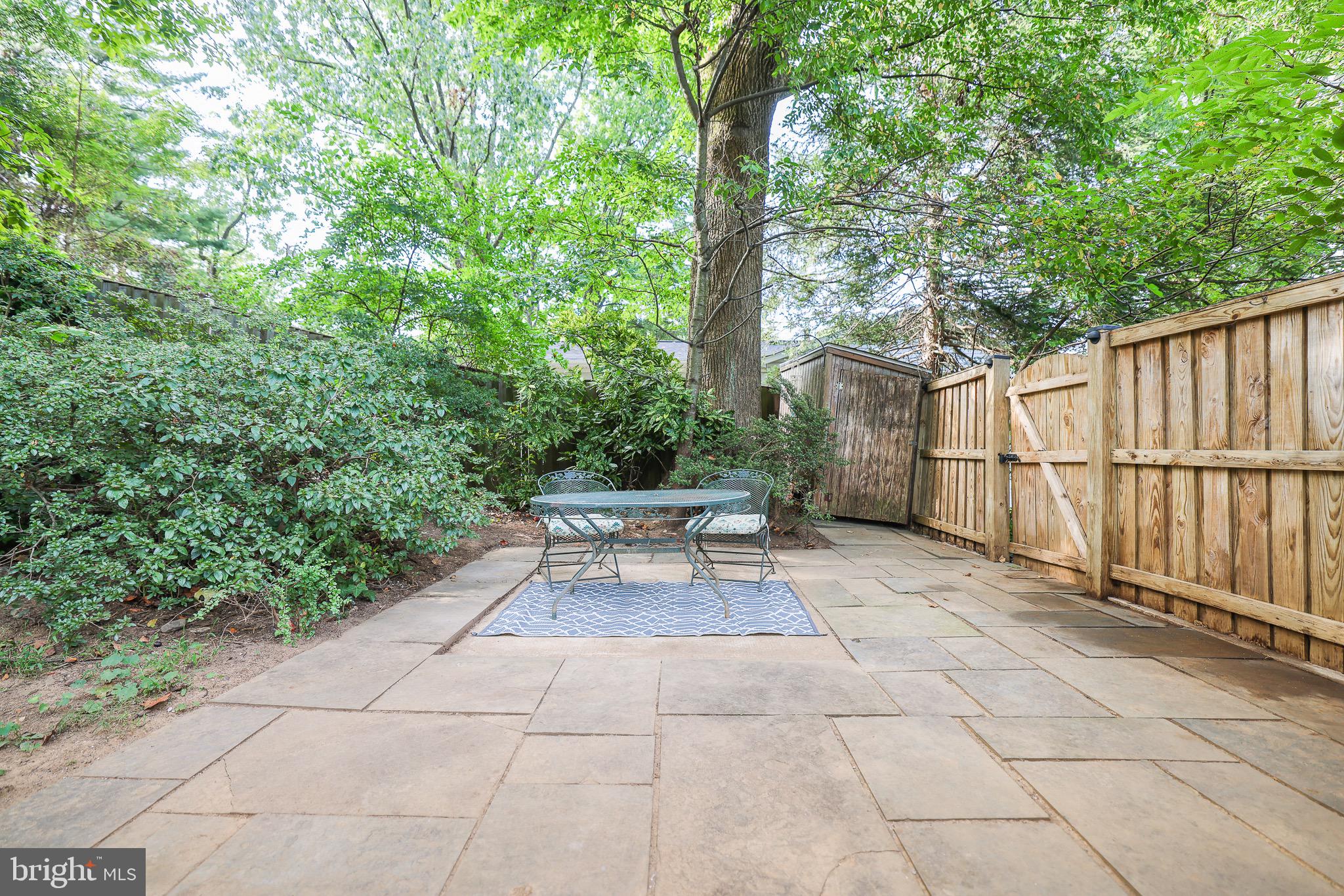 SLEEPY HOLLOW WOODS - Residential