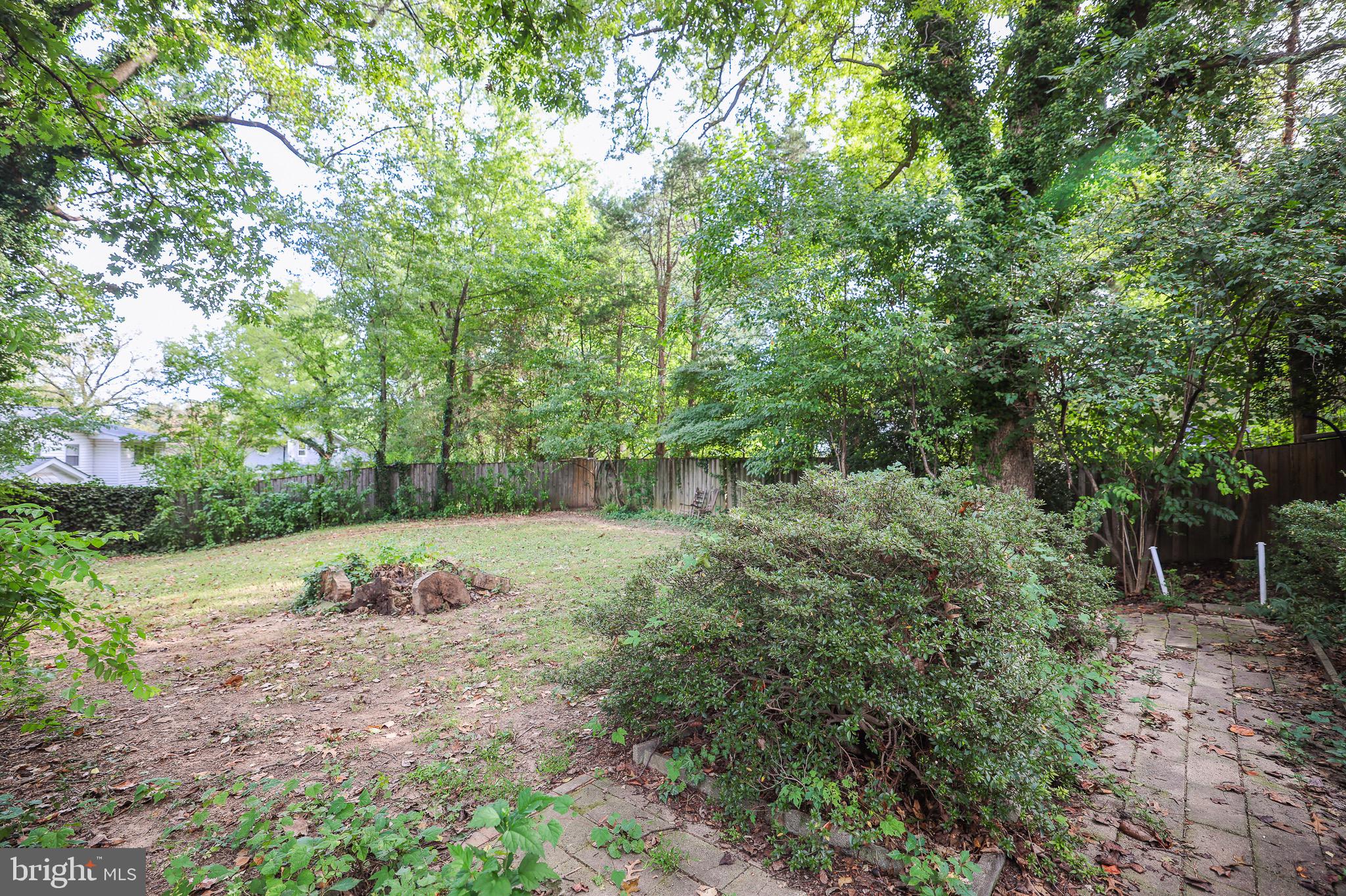 SLEEPY HOLLOW WOODS - Residential