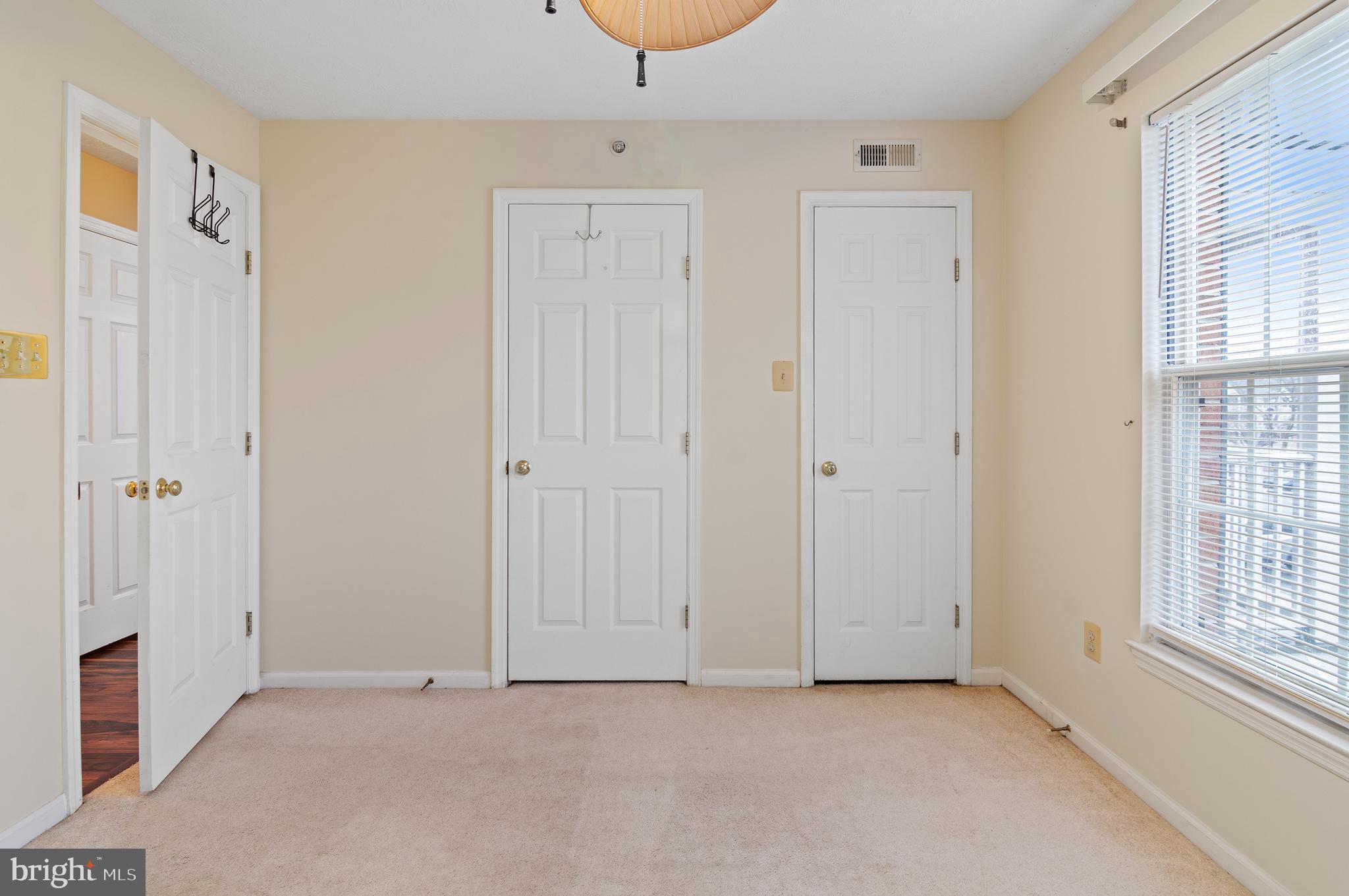 SOUTHFIELD CONDO - Residential