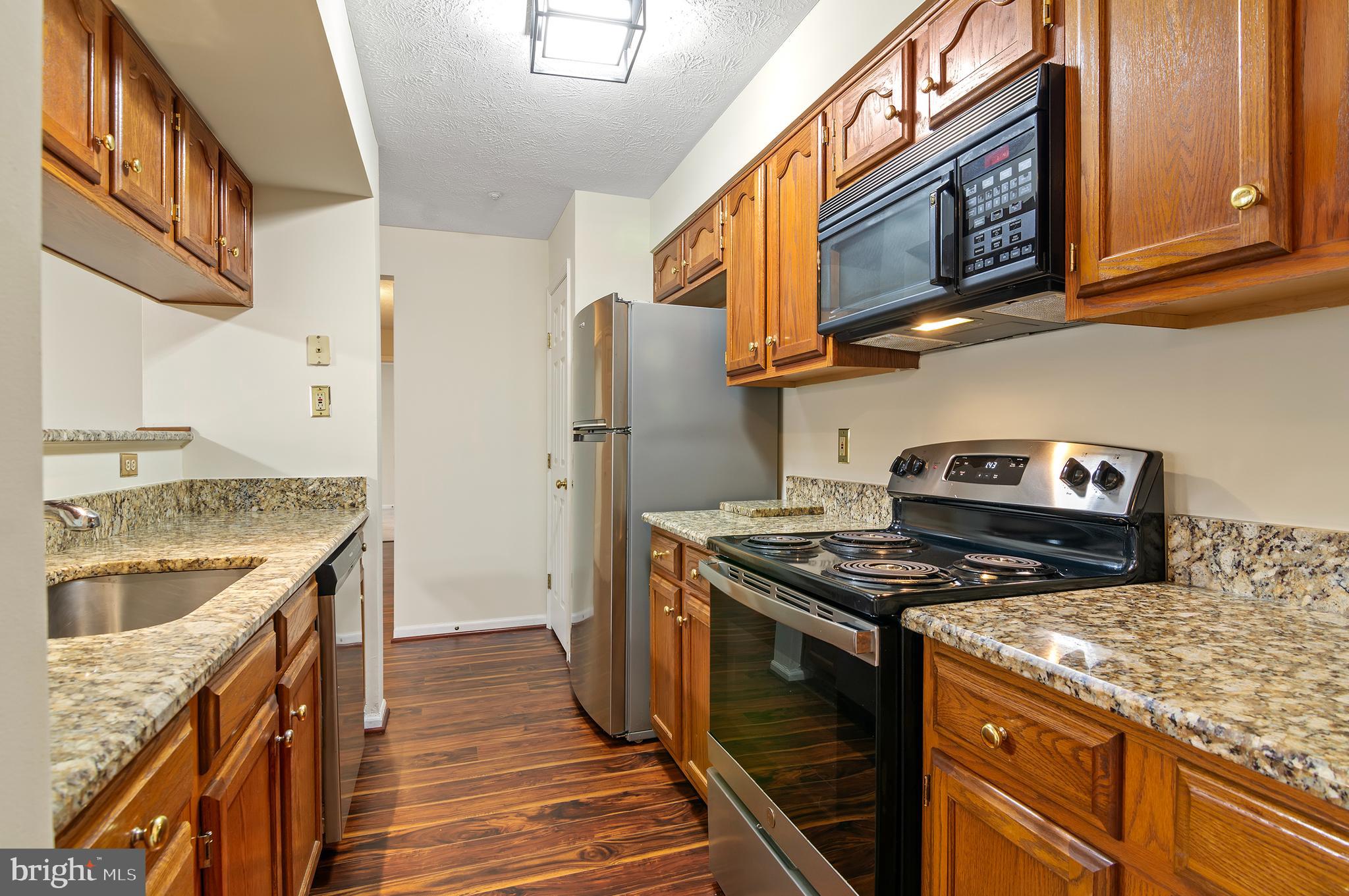 SOUTHFIELD CONDO - Residential