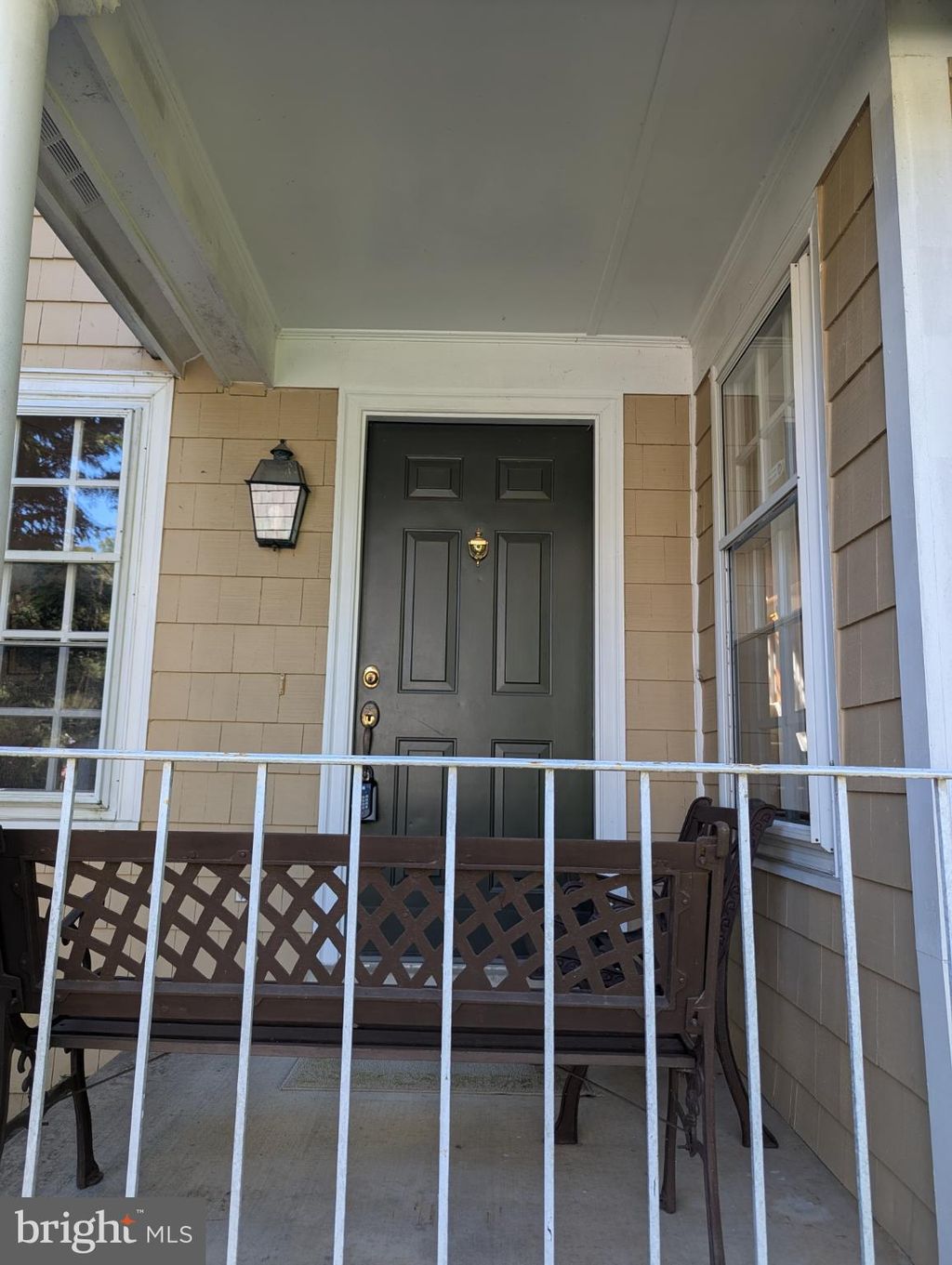 Photo of 1254 Lamplighter Way, RESTON, VA 20194 (MLS # VAFX2273776)