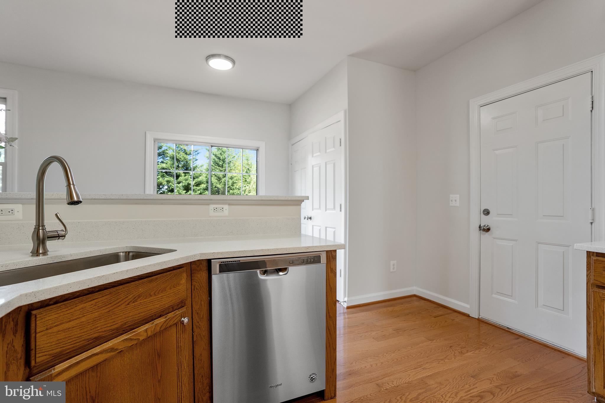 NEWPORT - Residential