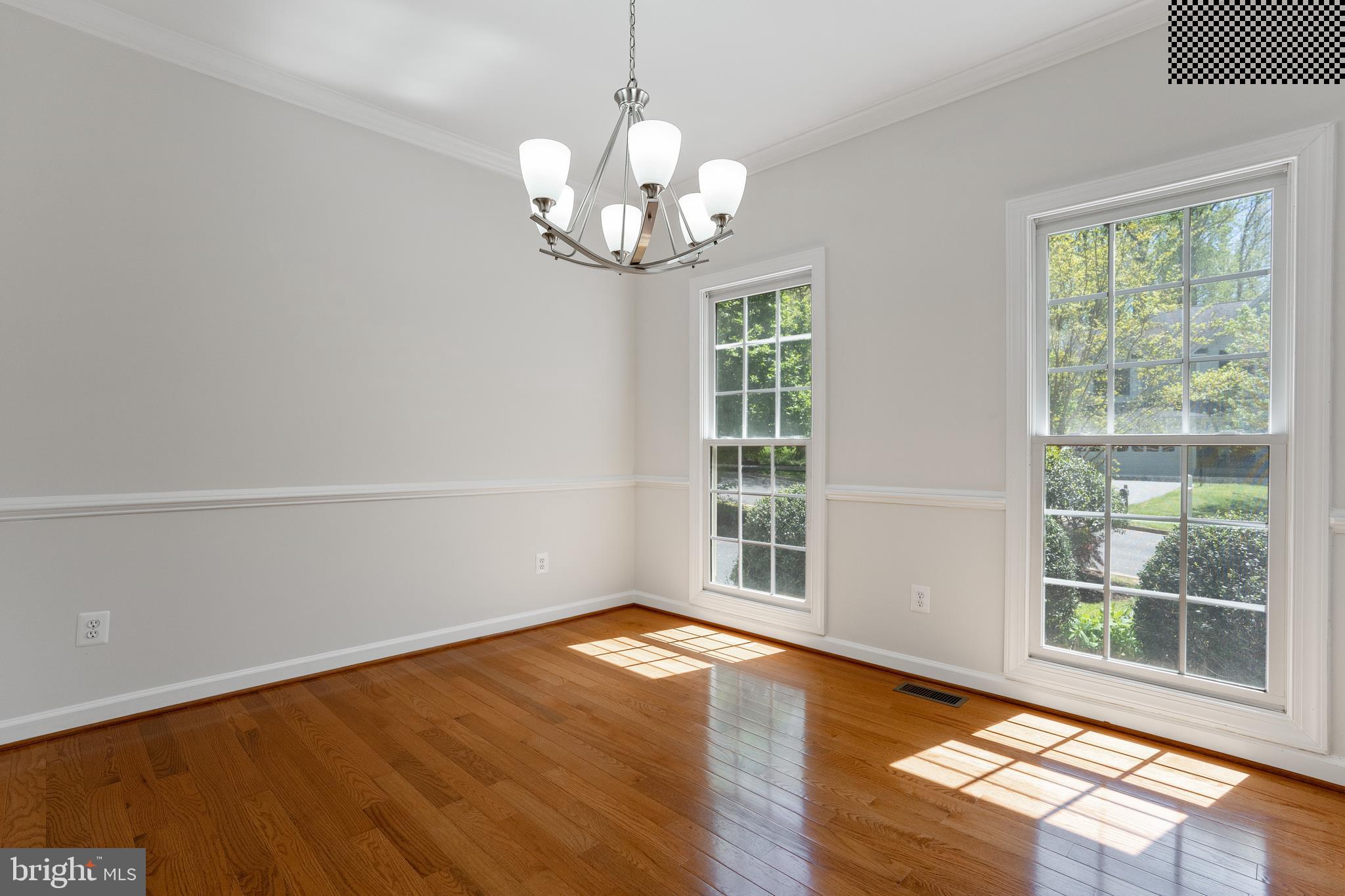 NEWPORT - Residential