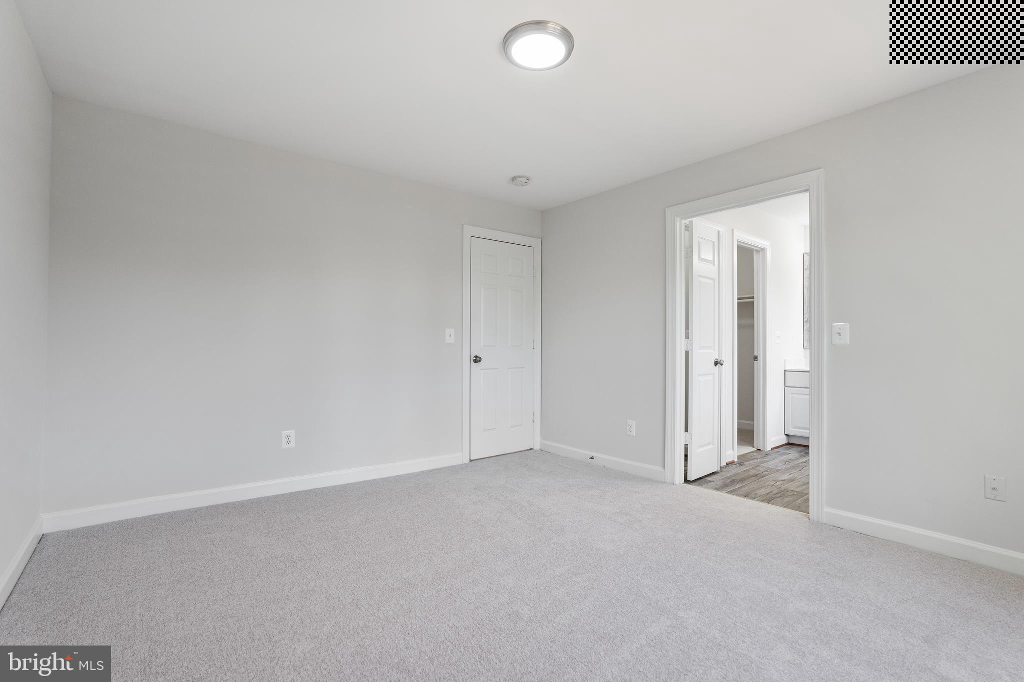 NEWPORT - Residential