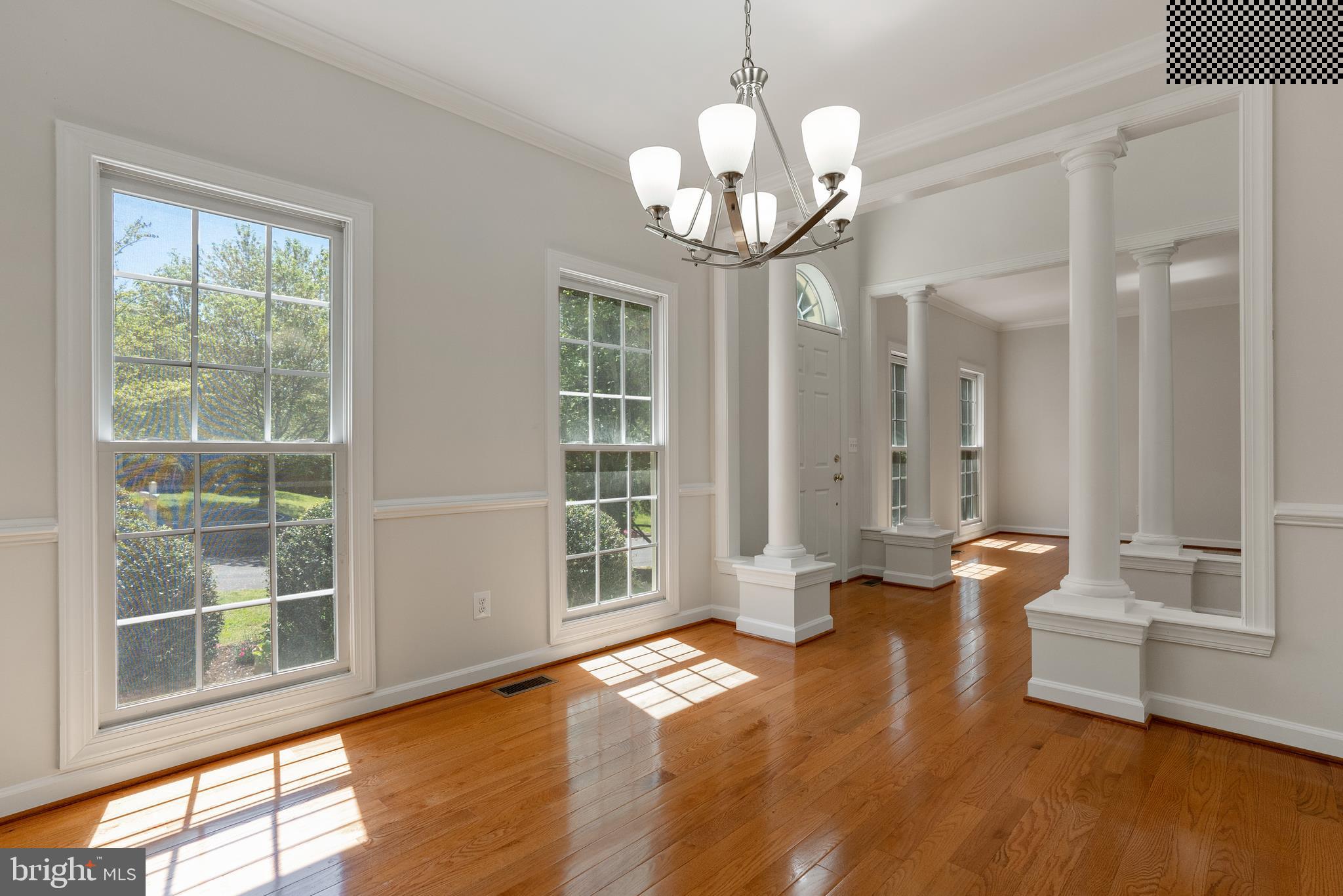 NEWPORT - Residential
