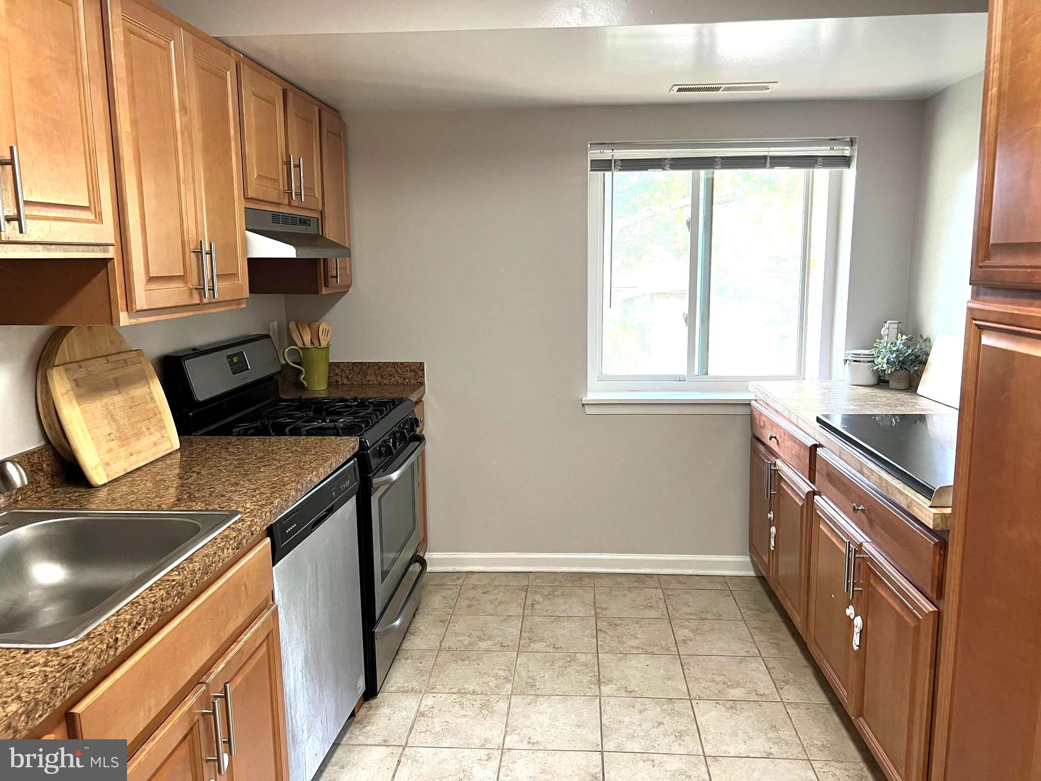 THOMAS CHOICE GARDENS - Residential