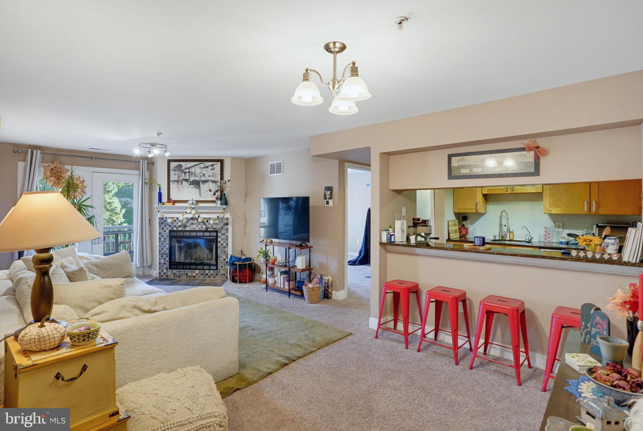 2906 WATERS EDGE DRIVE 263
