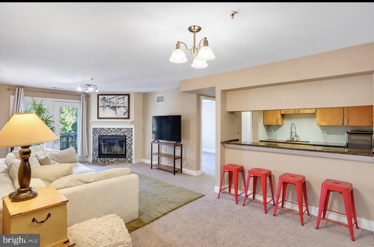 2906 Waters Edge Drive Unit 263, Newark, DE 19702