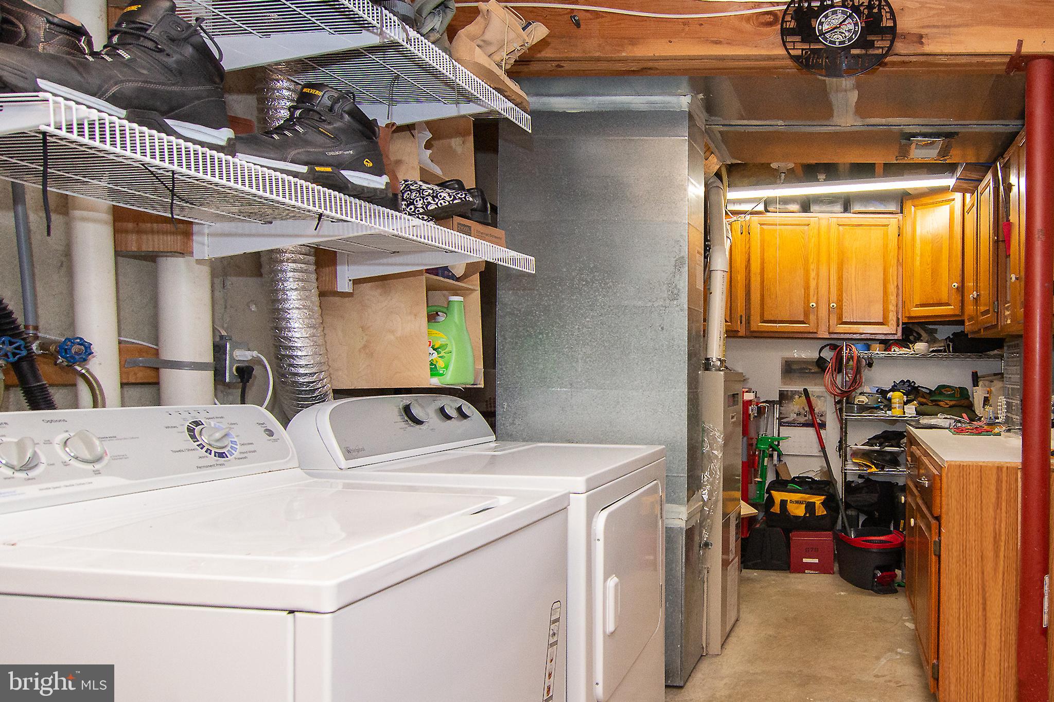 FURNACE HILLS - Residential