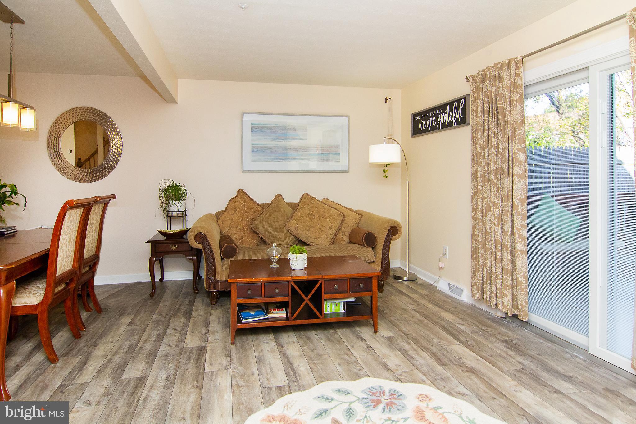 FURNACE HILLS - Residential