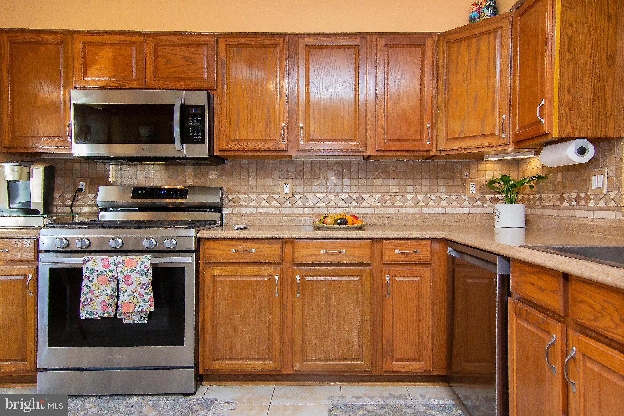 FURNACE HILLS - Residential