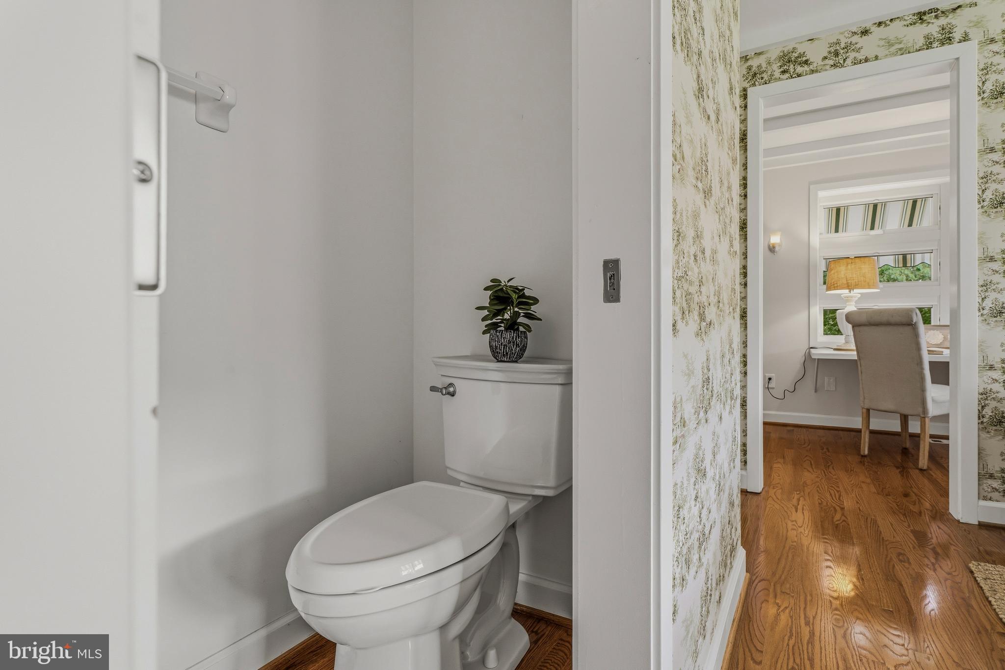 HAMPSTEAD - Residential