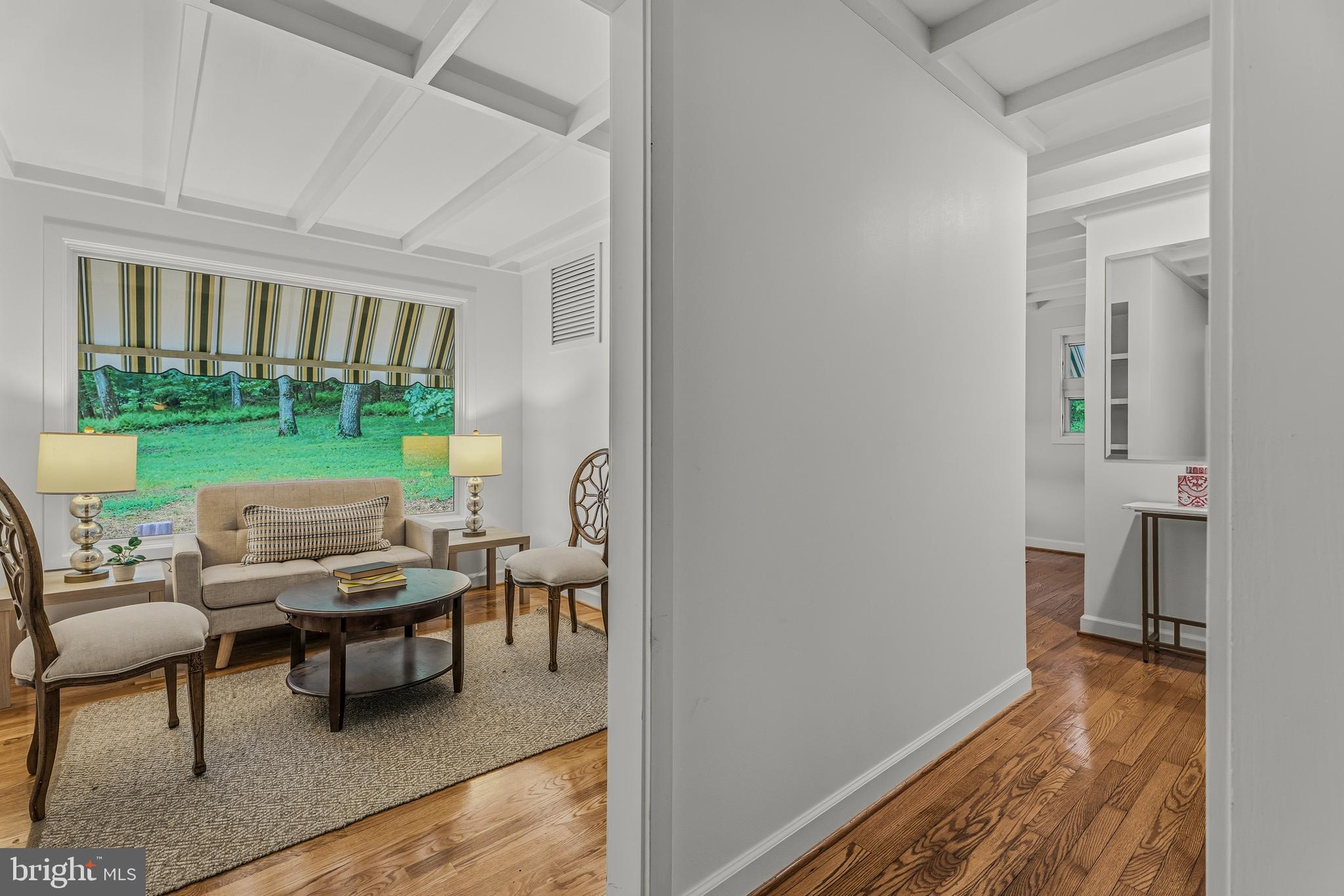 HAMPSTEAD - Residential