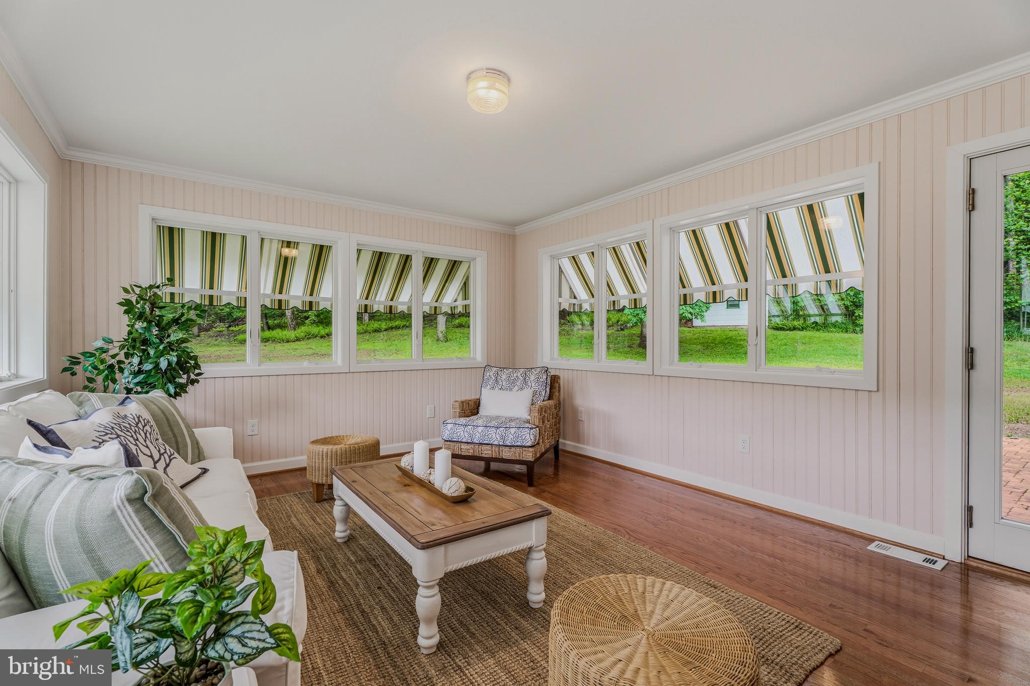 HAMPSTEAD - Residential