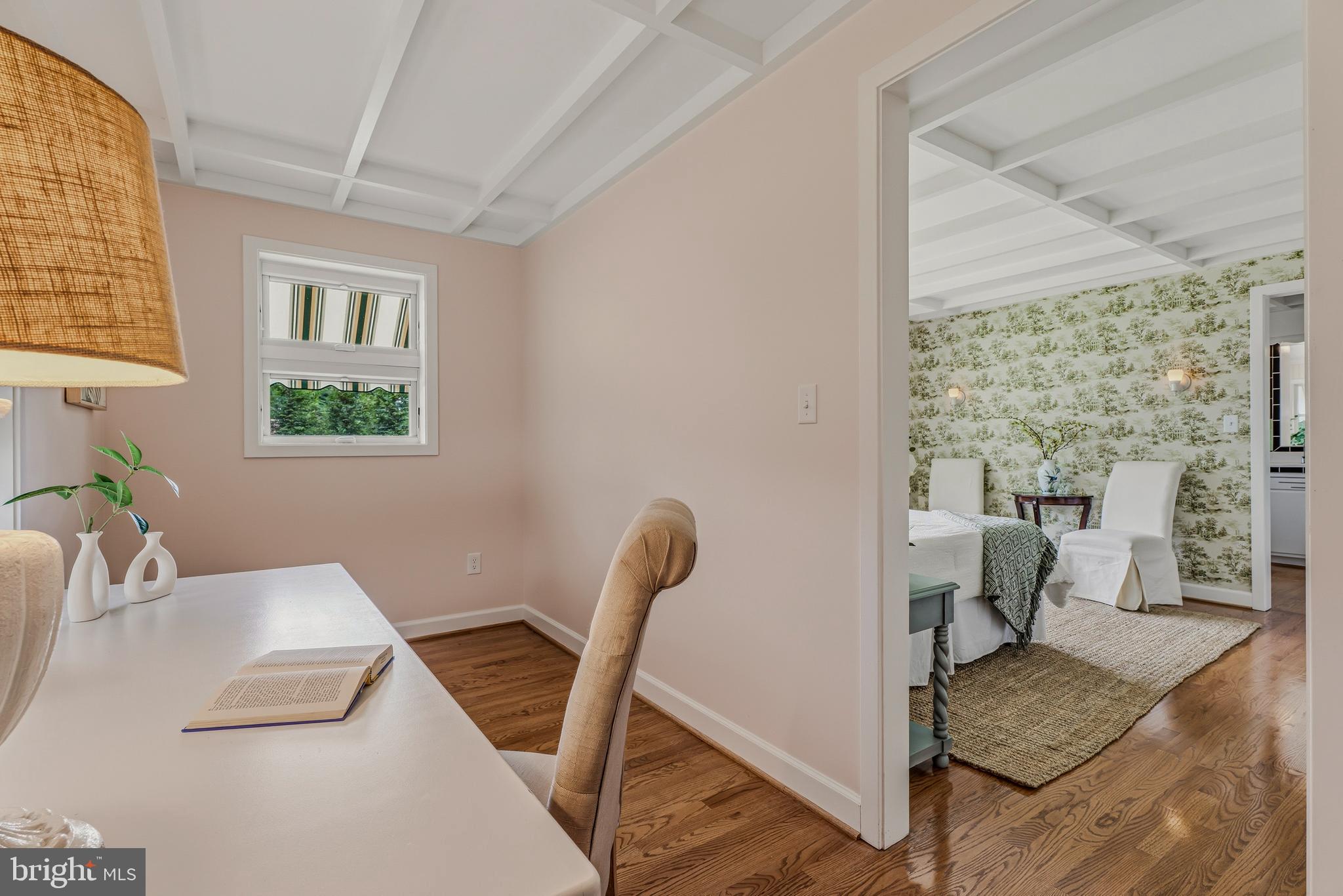 HAMPSTEAD - Residential