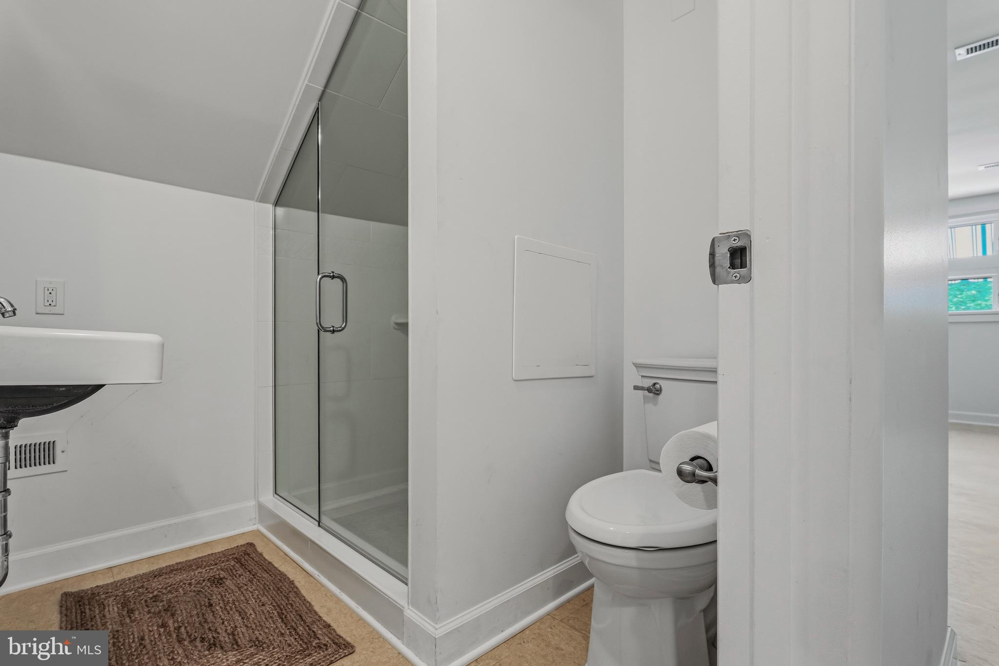 HAMPSTEAD - Residential