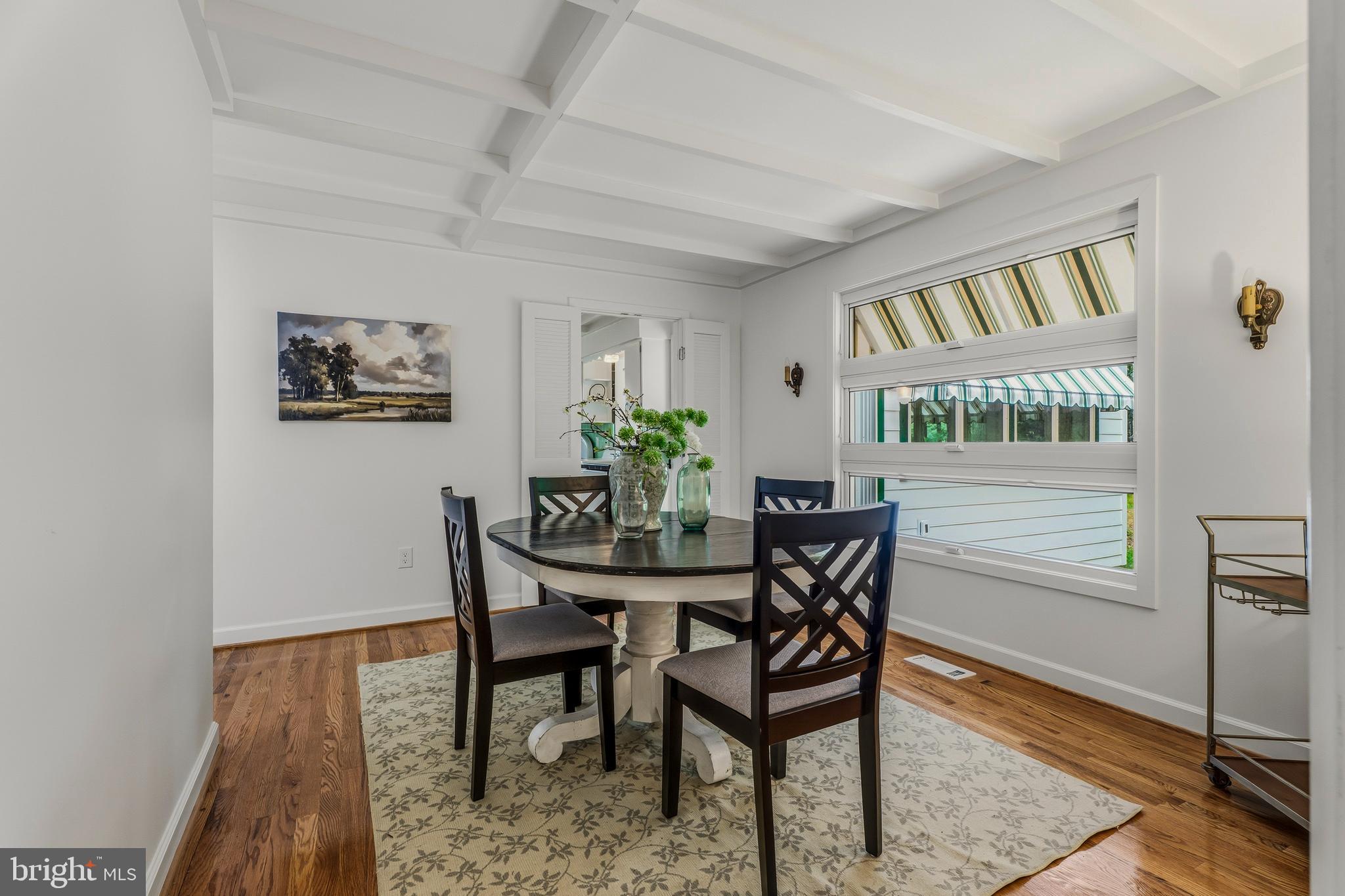HAMPSTEAD - Residential