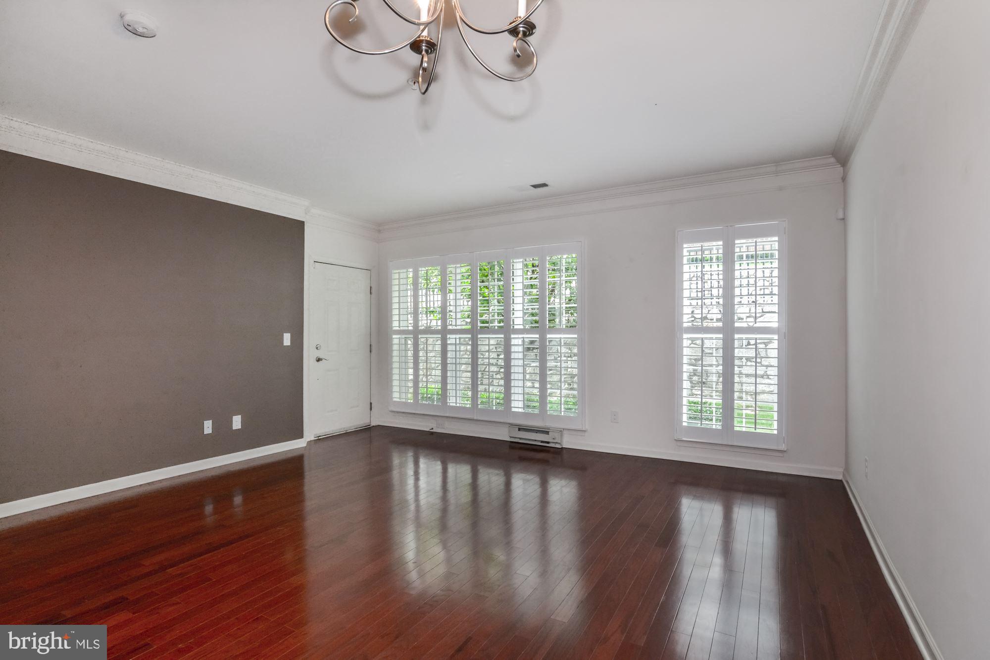 POTOMAC CLUB - Residential Lease