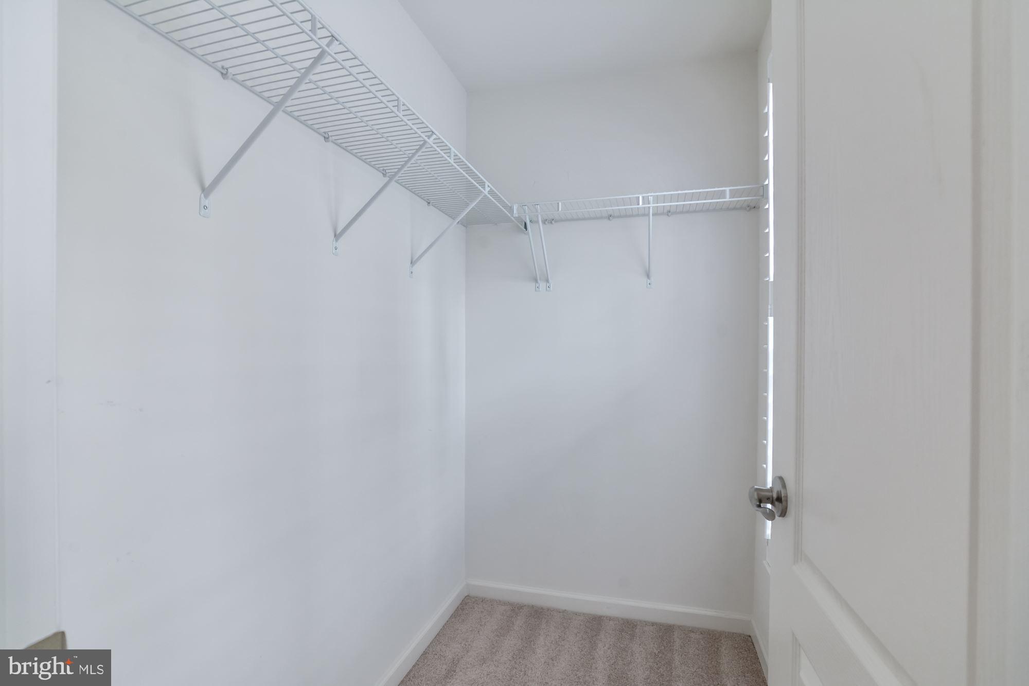 POTOMAC CLUB - Residential Lease