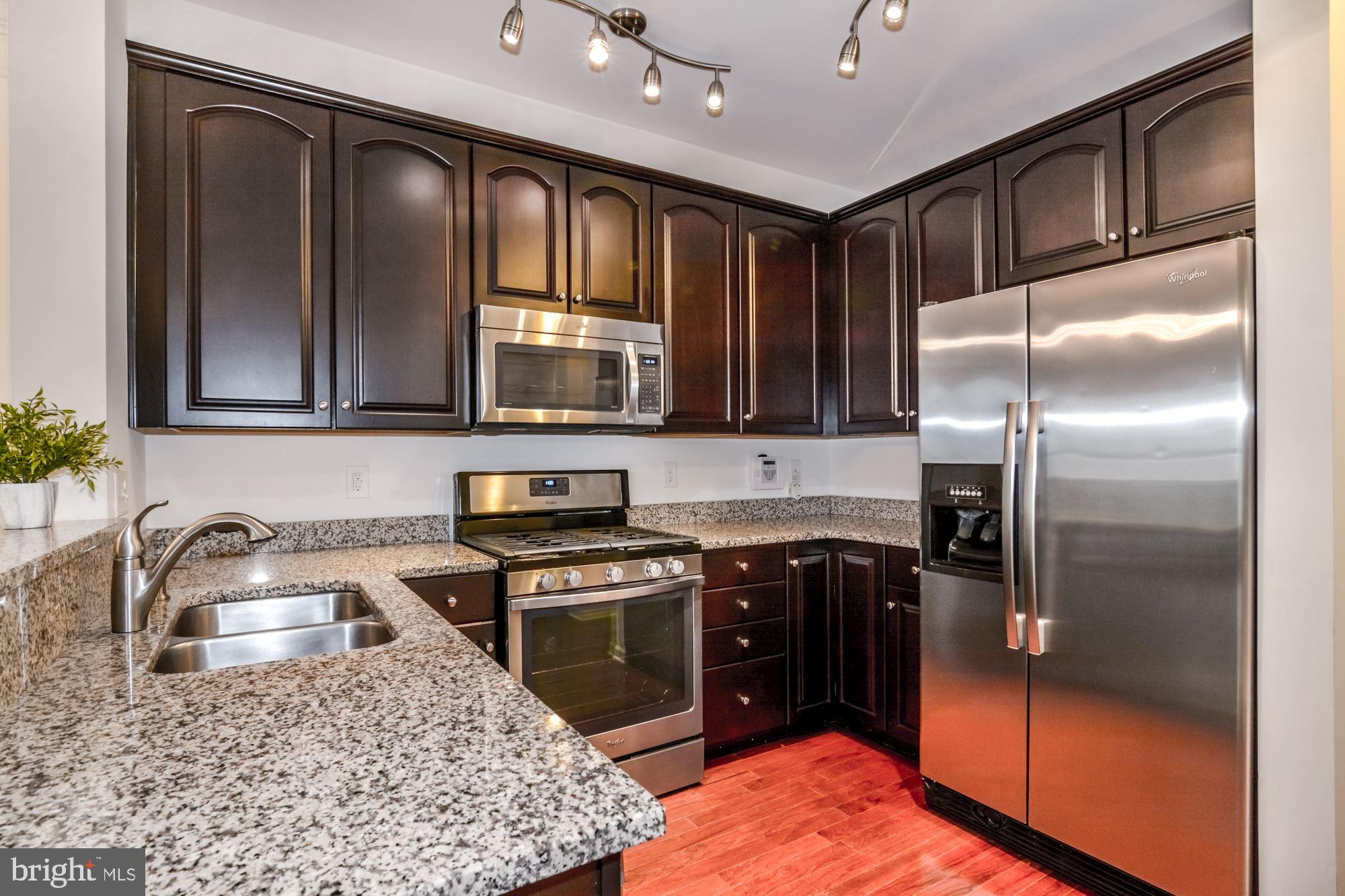 POTOMAC CLUB - Residential Lease