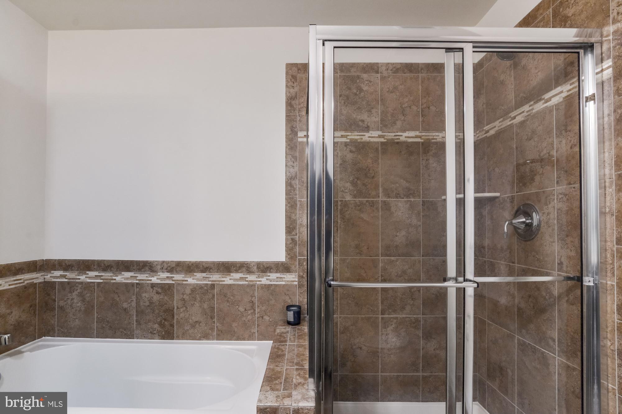 POTOMAC CLUB - Residential Lease