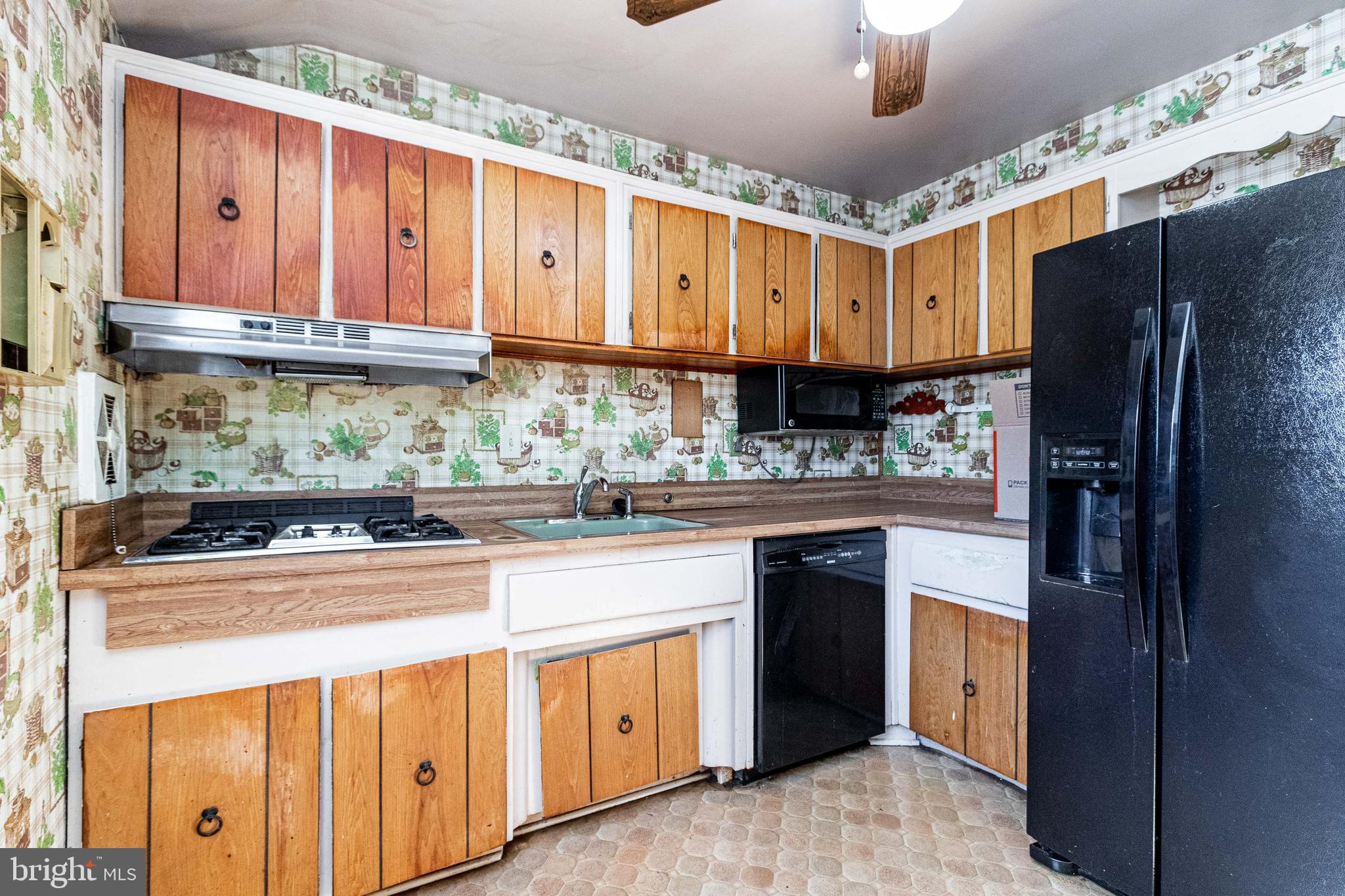 BIRCHWOOD CITY - Residential