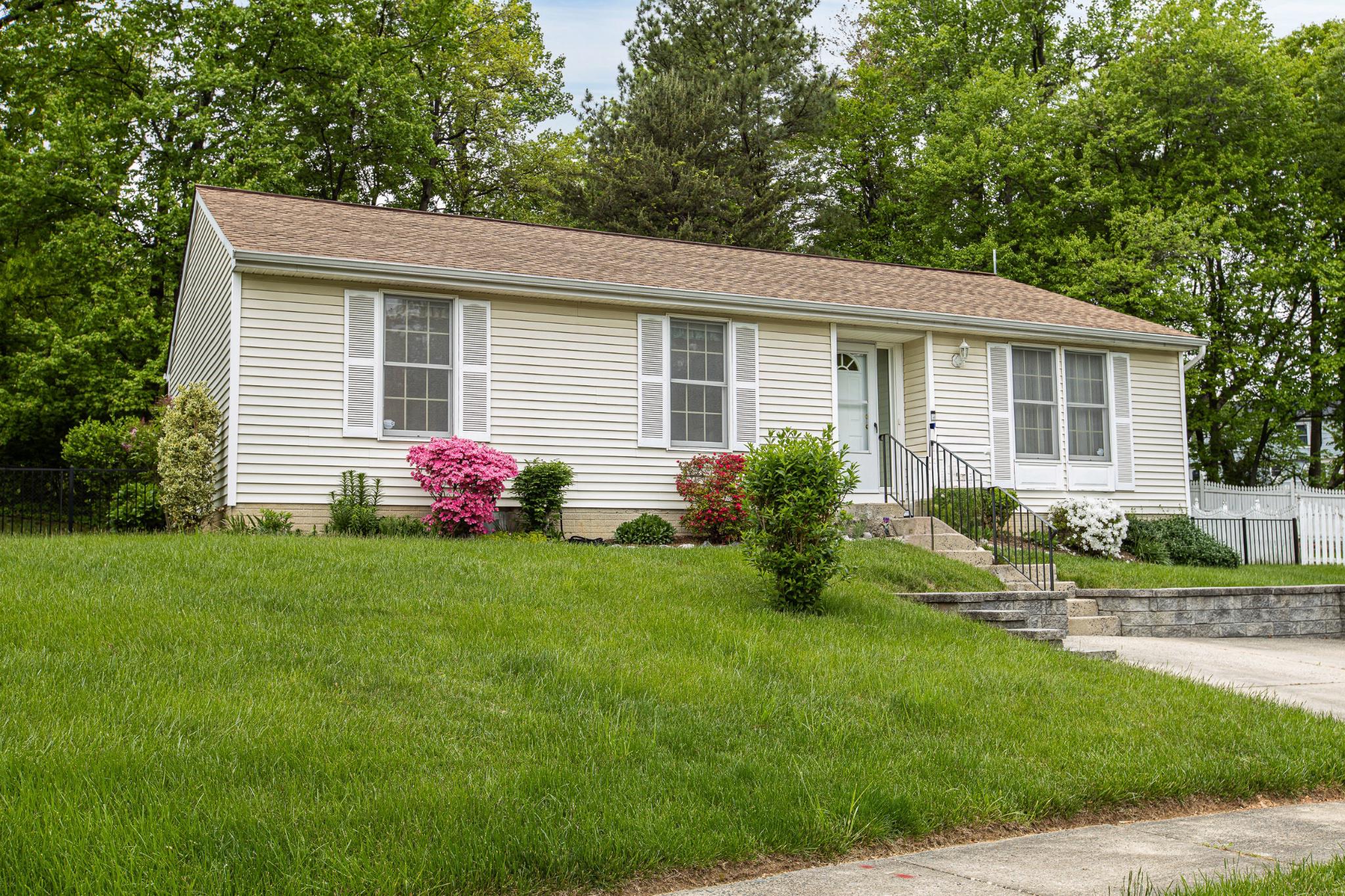 BLUEGRASS HEIGHTS - Residential