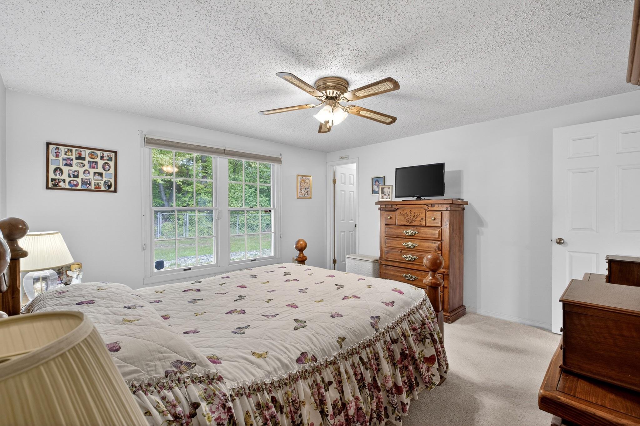 BLUEGRASS HEIGHTS - Residential