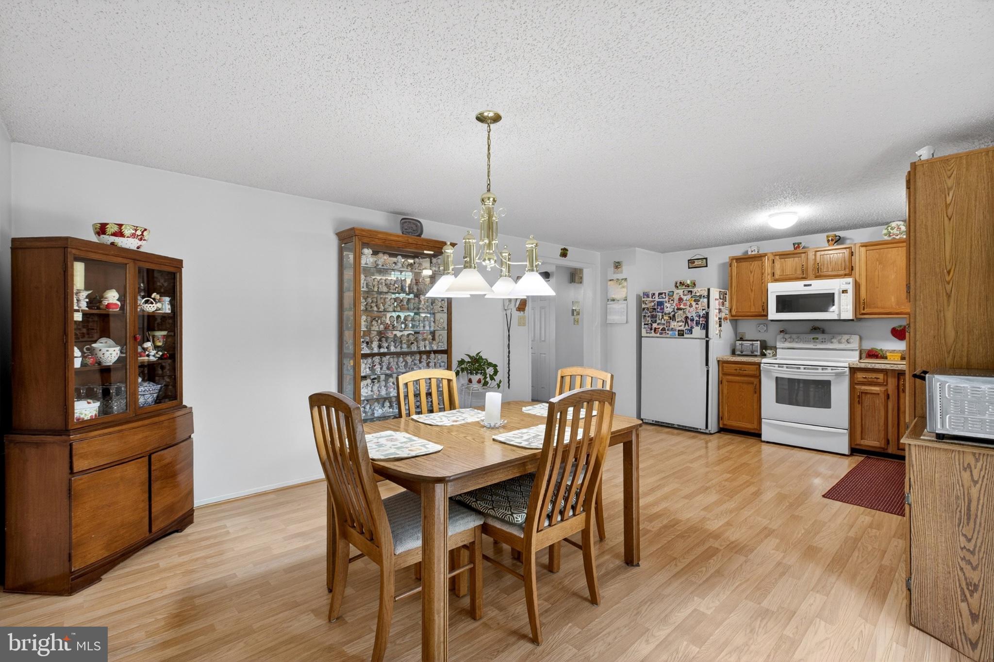 BLUEGRASS HEIGHTS - Residential