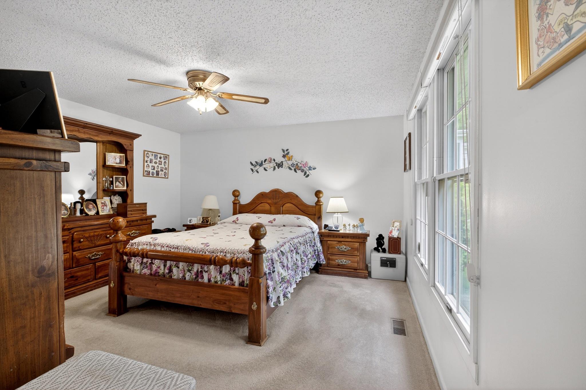 BLUEGRASS HEIGHTS - Residential