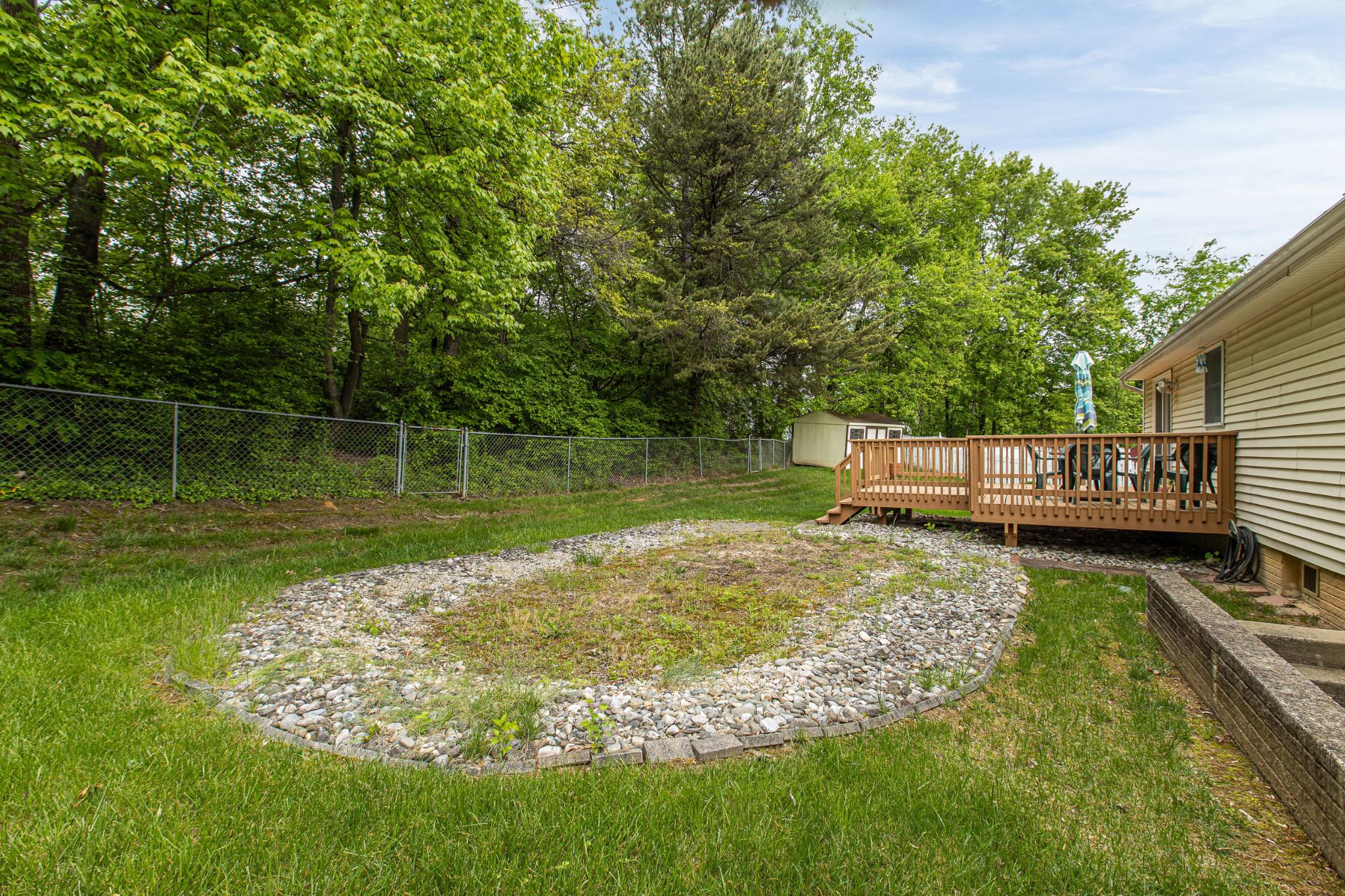 BLUEGRASS HEIGHTS - Residential