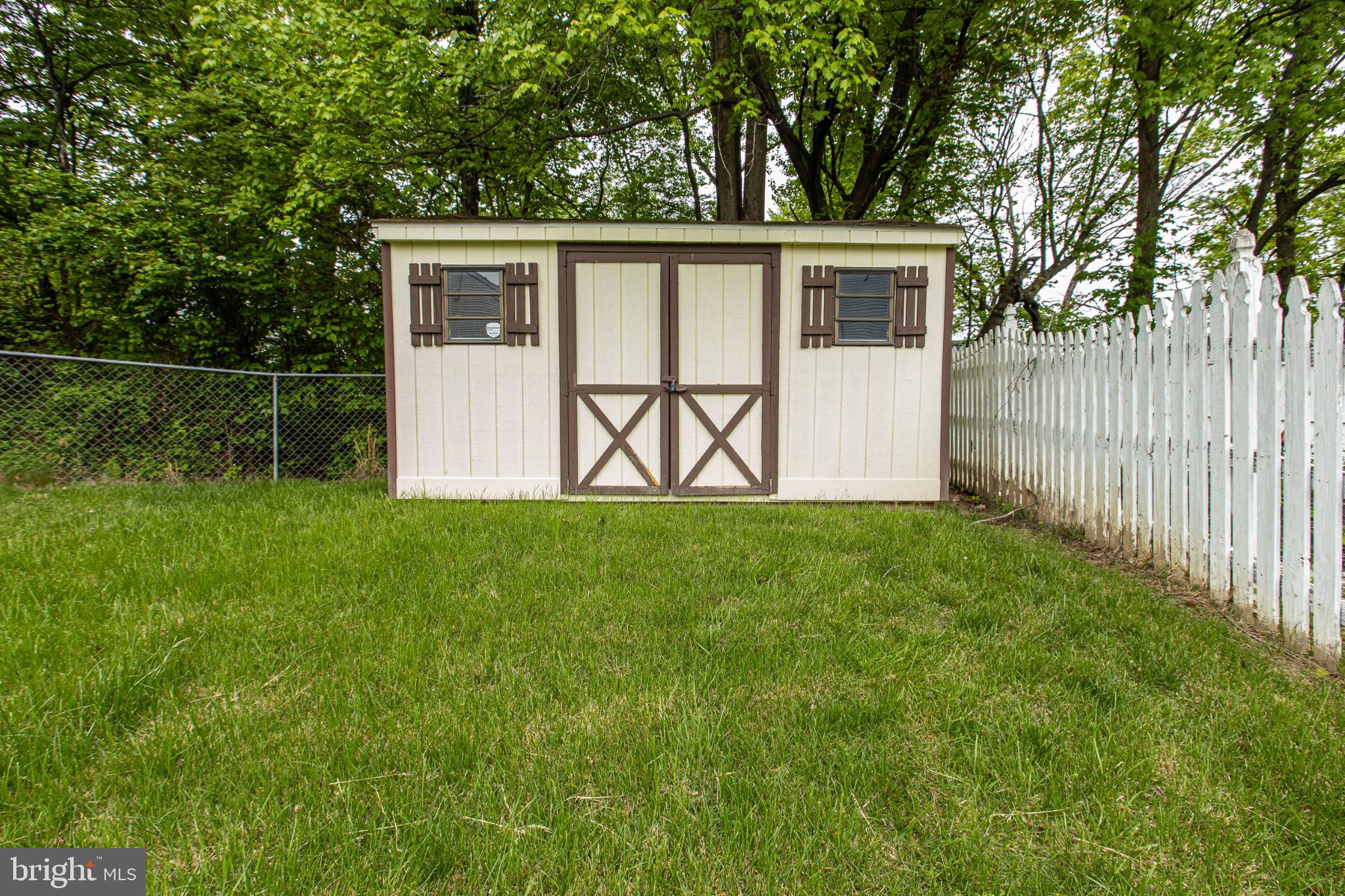 BLUEGRASS HEIGHTS - Residential