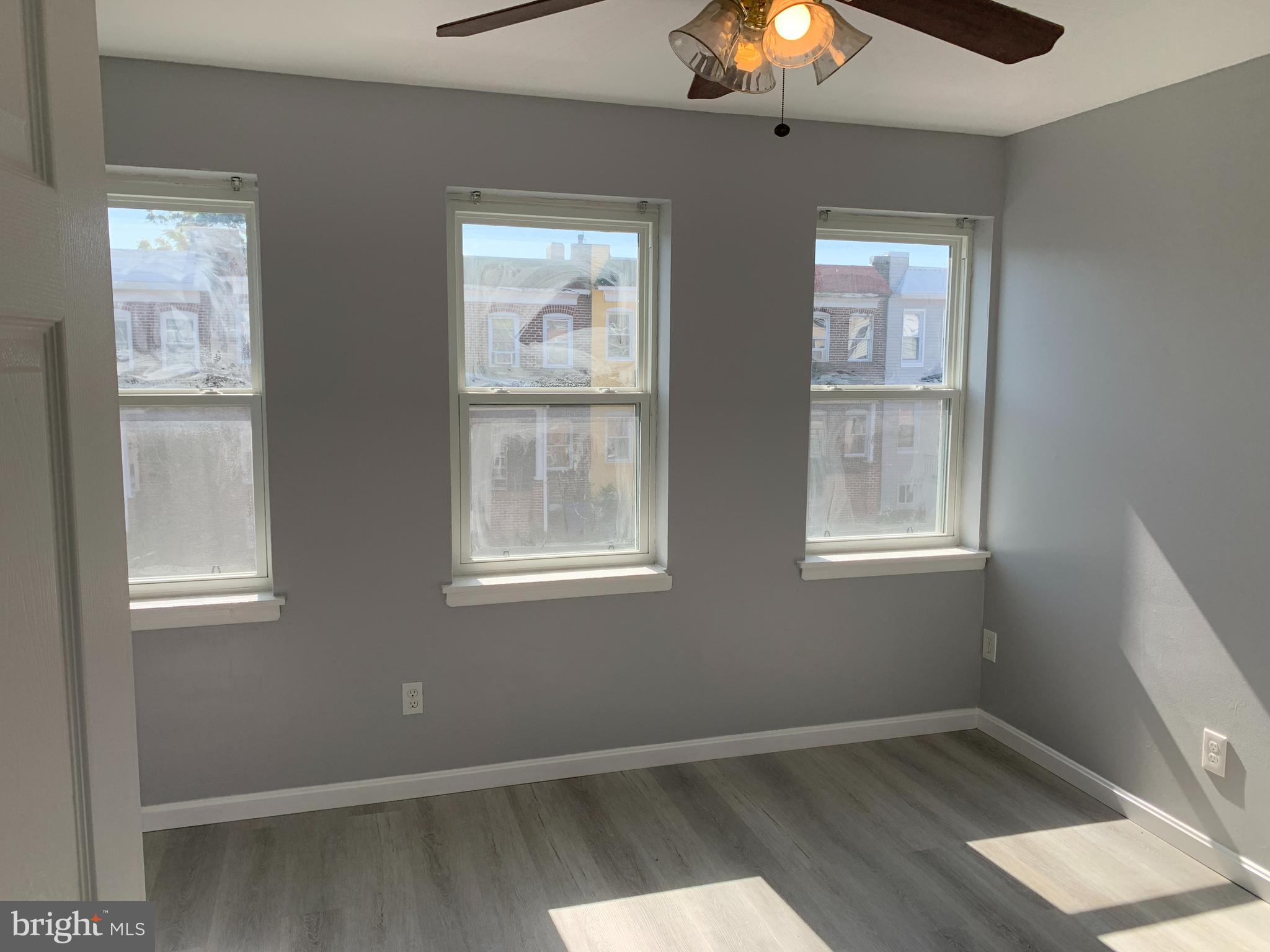 EVERGREEN LAWN - Residential